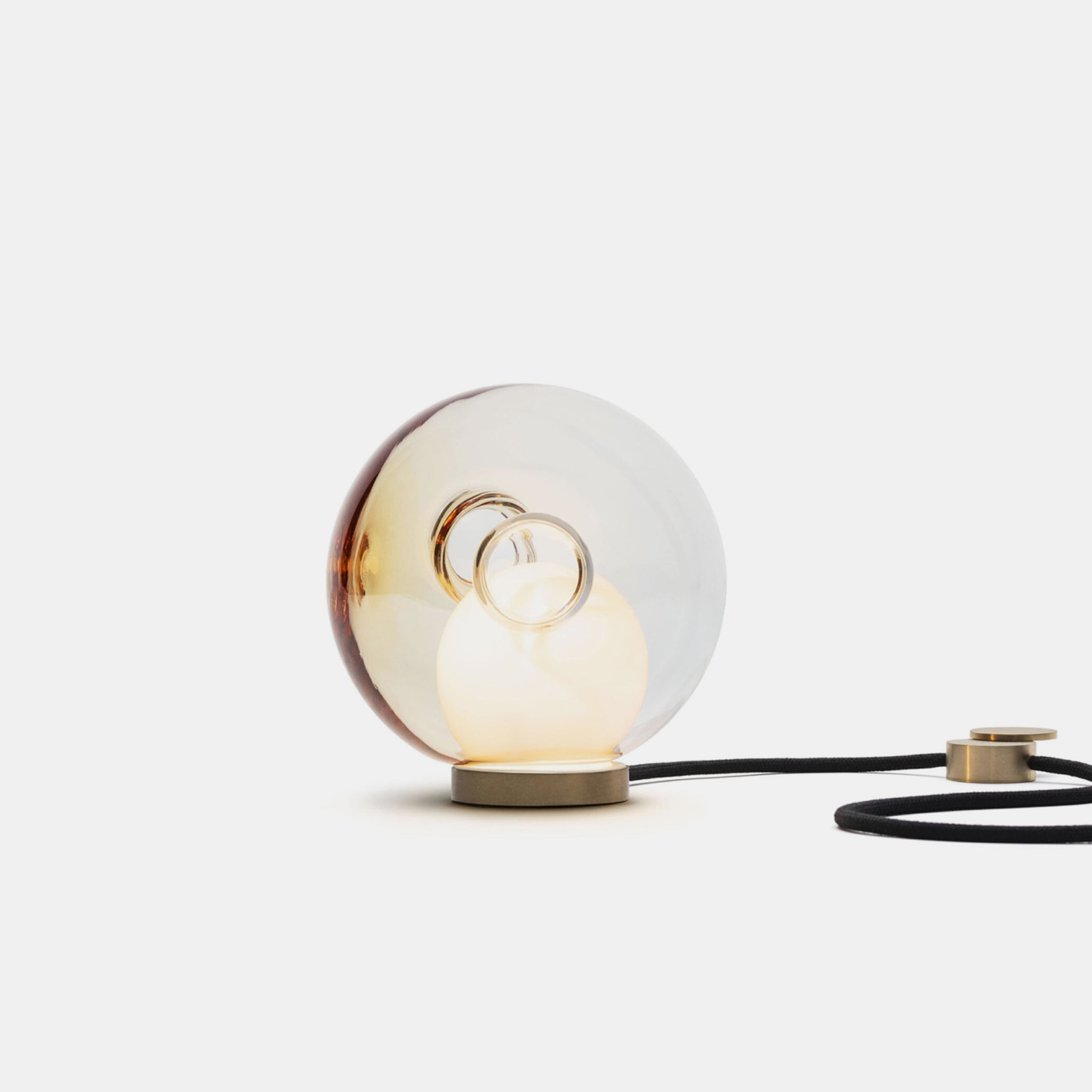 28t Table Lamp - Image 13