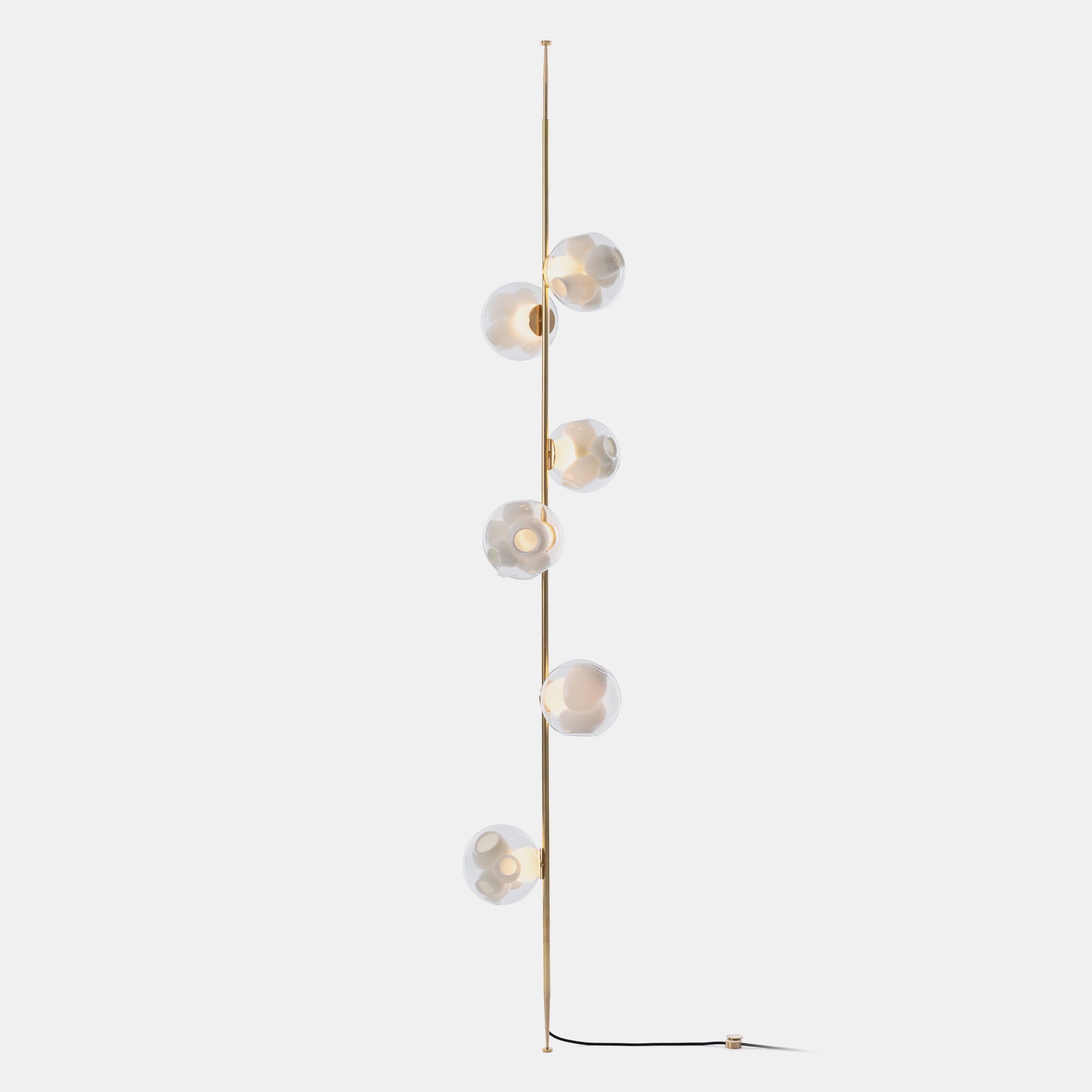 38V Floor-to-Ceiling Lamp - Image 7