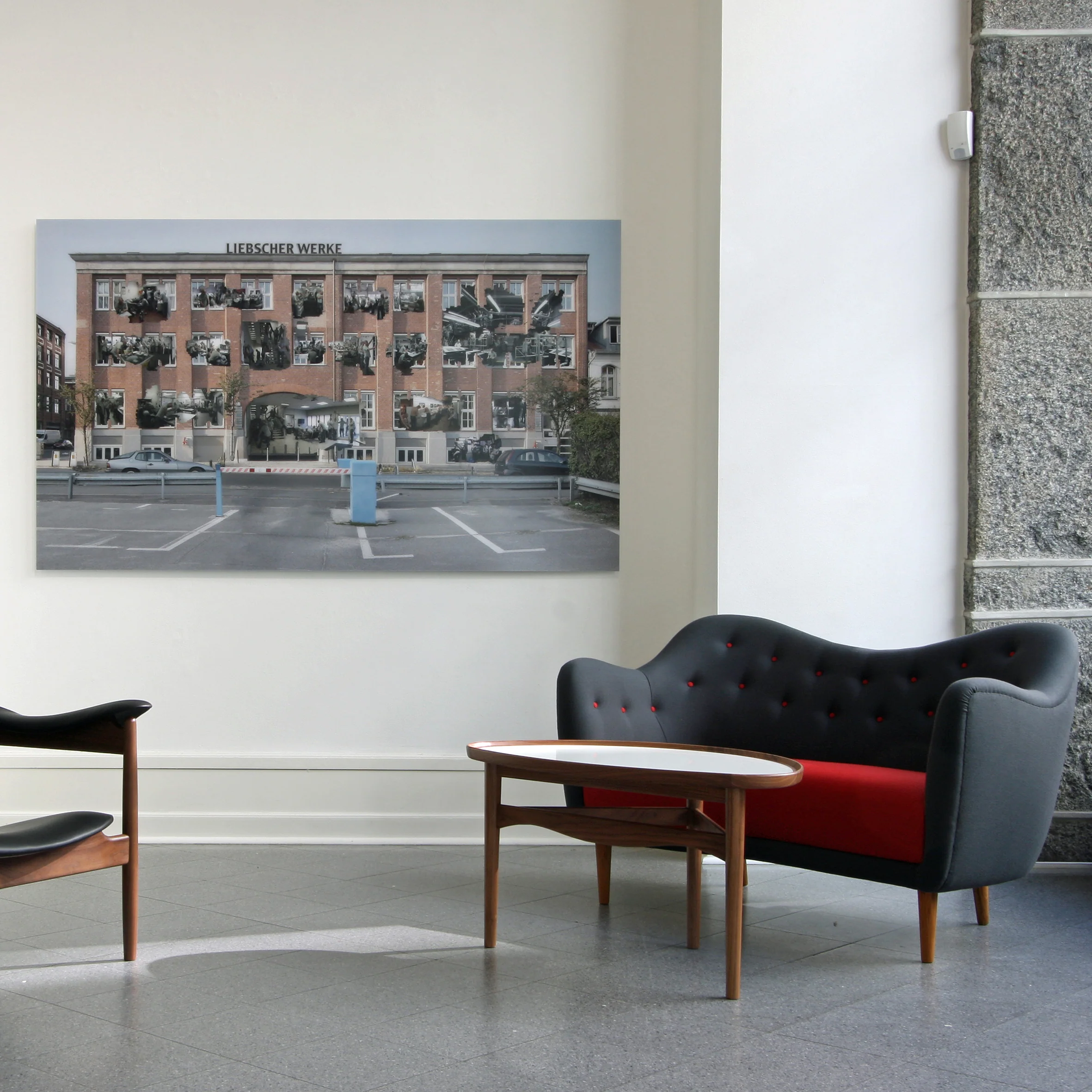 46 Sofa - Image 21