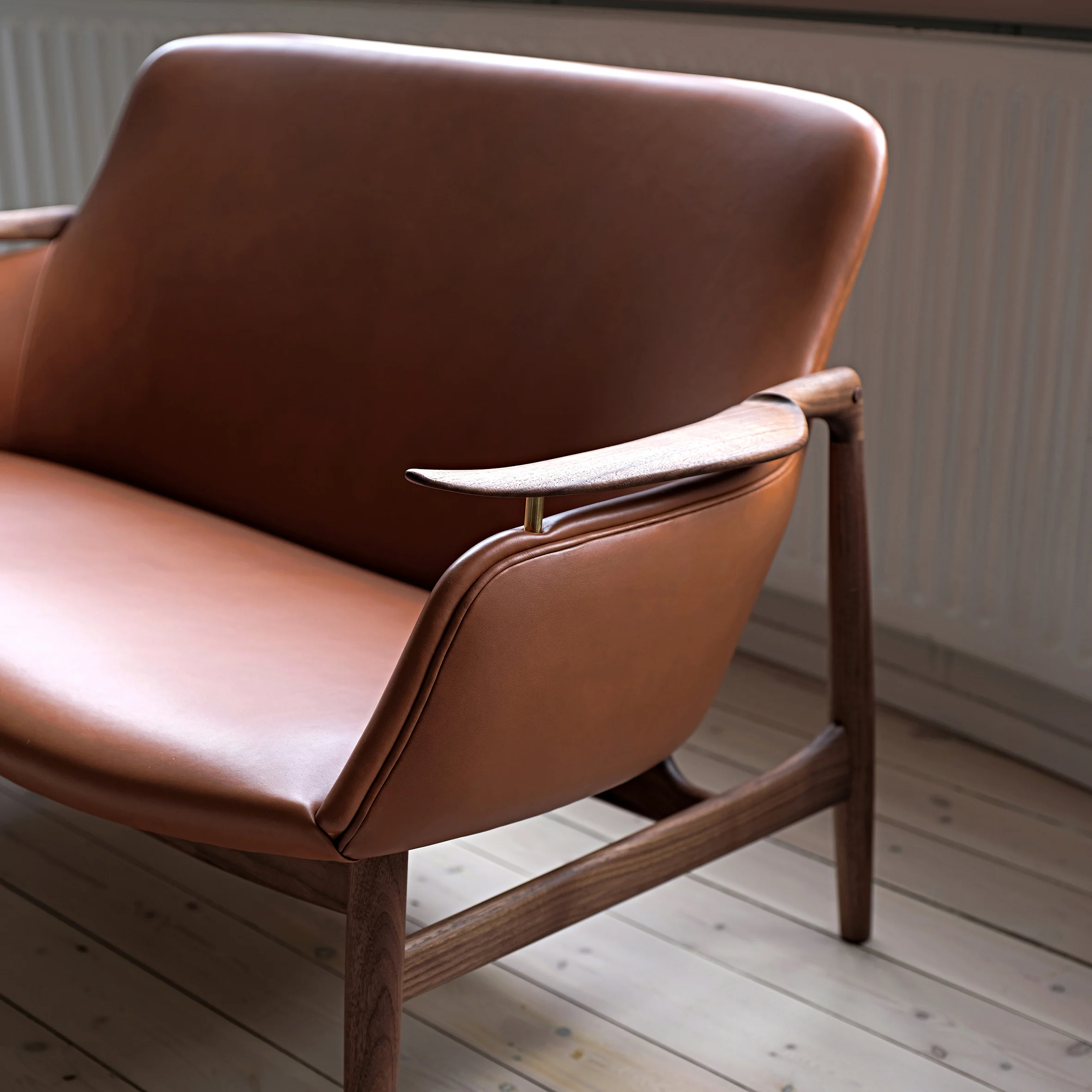 53 Sofa - Image 24