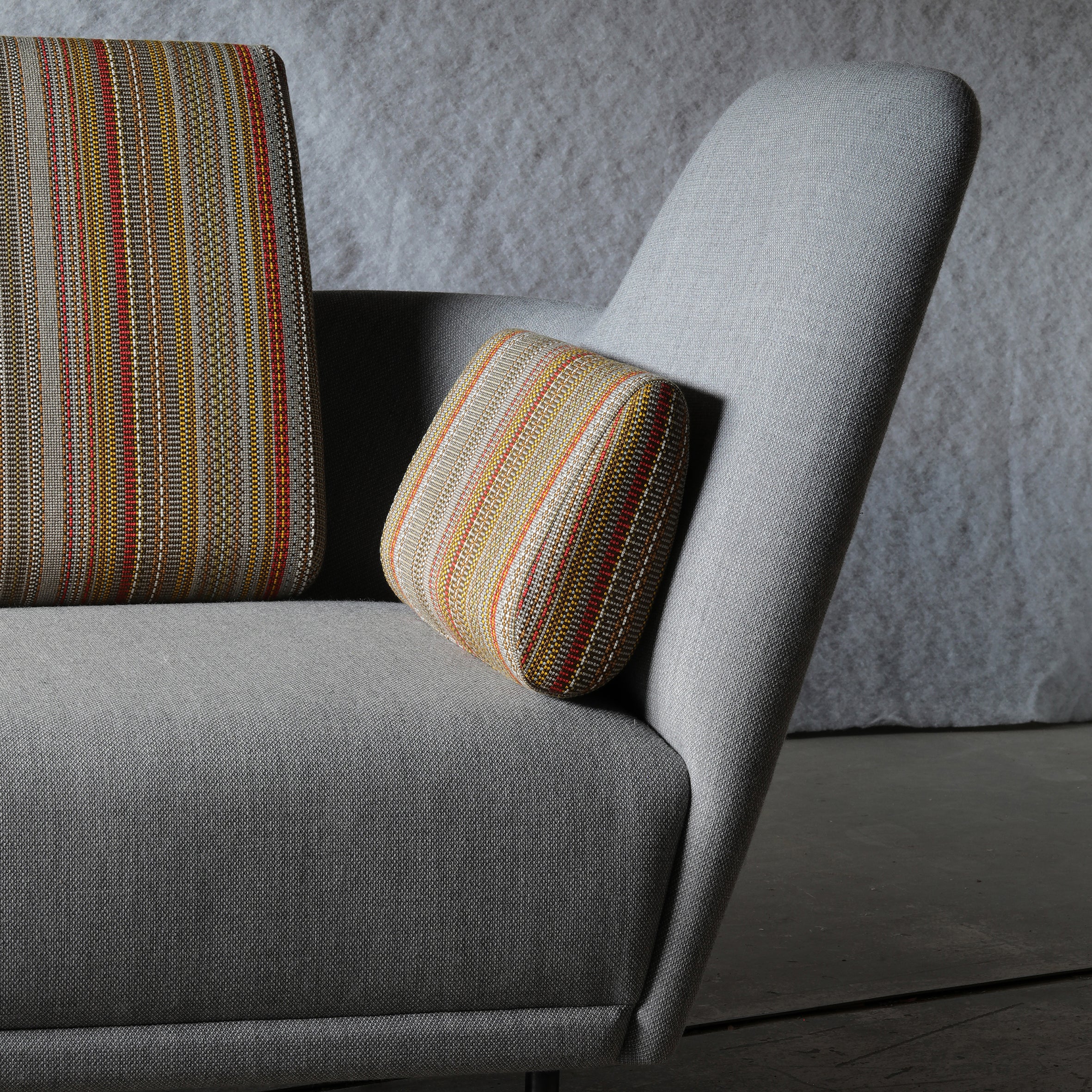 57 Sofa - Image 14
