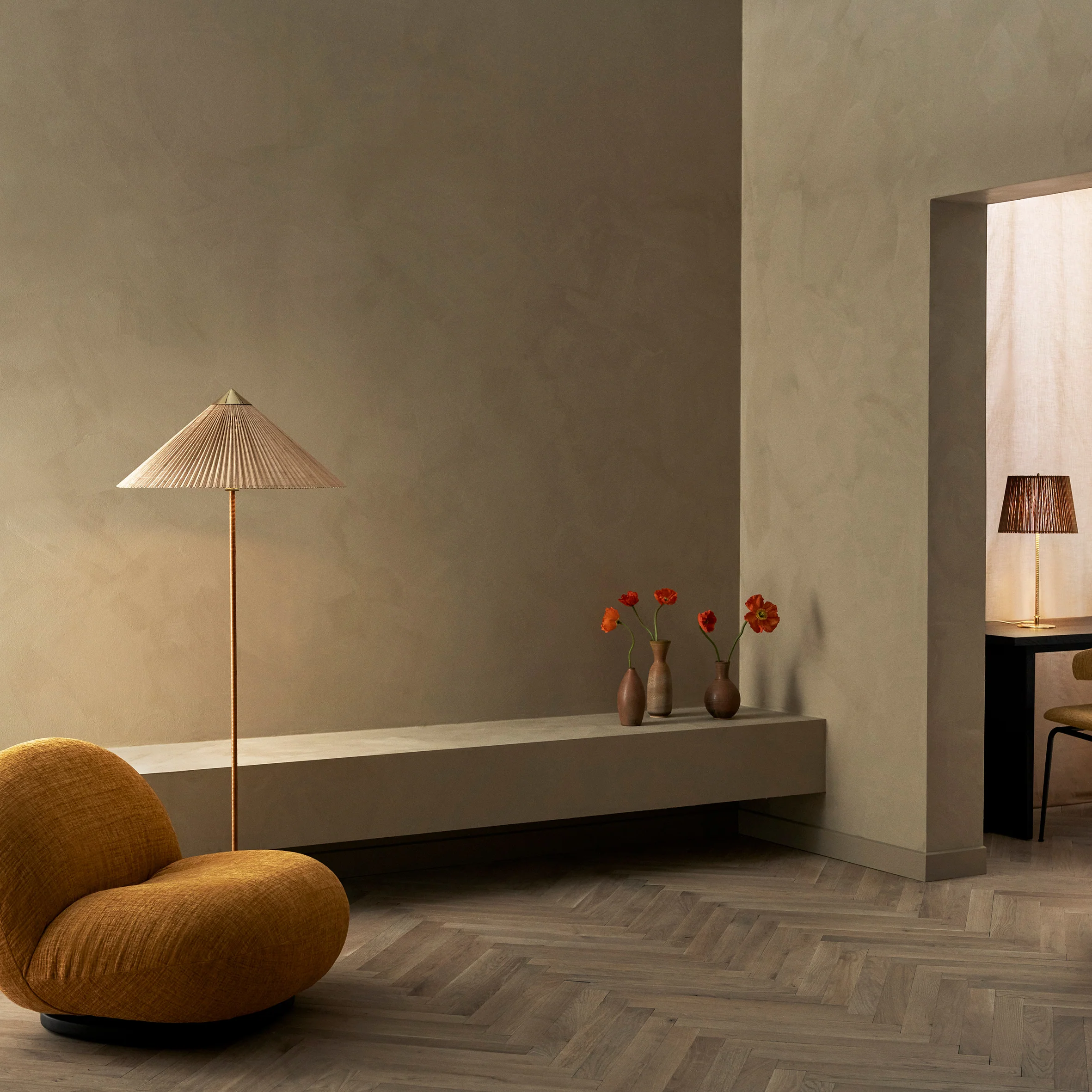 9602 Floor Lamp - Image 13