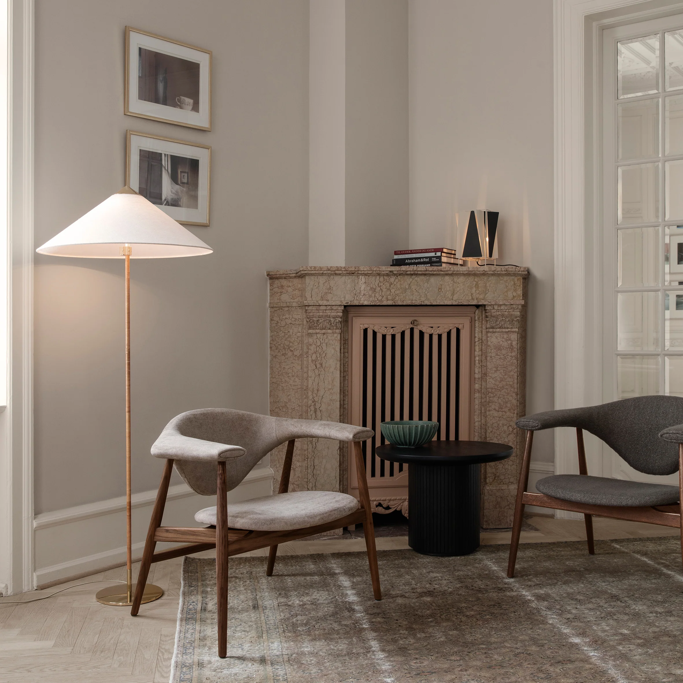 9602 Floor Lamp - Image 8
