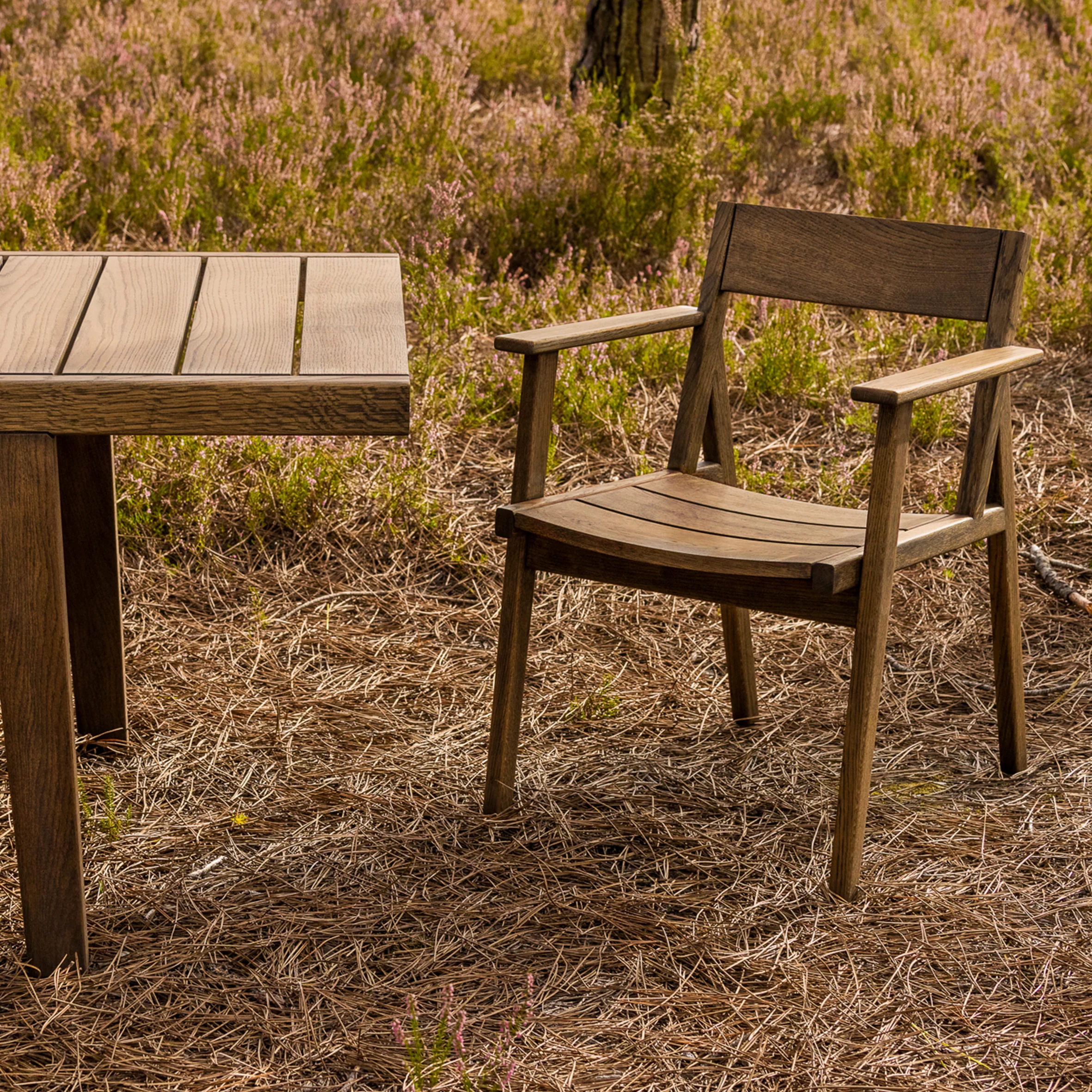 98.6°F Outdoor Armchair - Image 5
