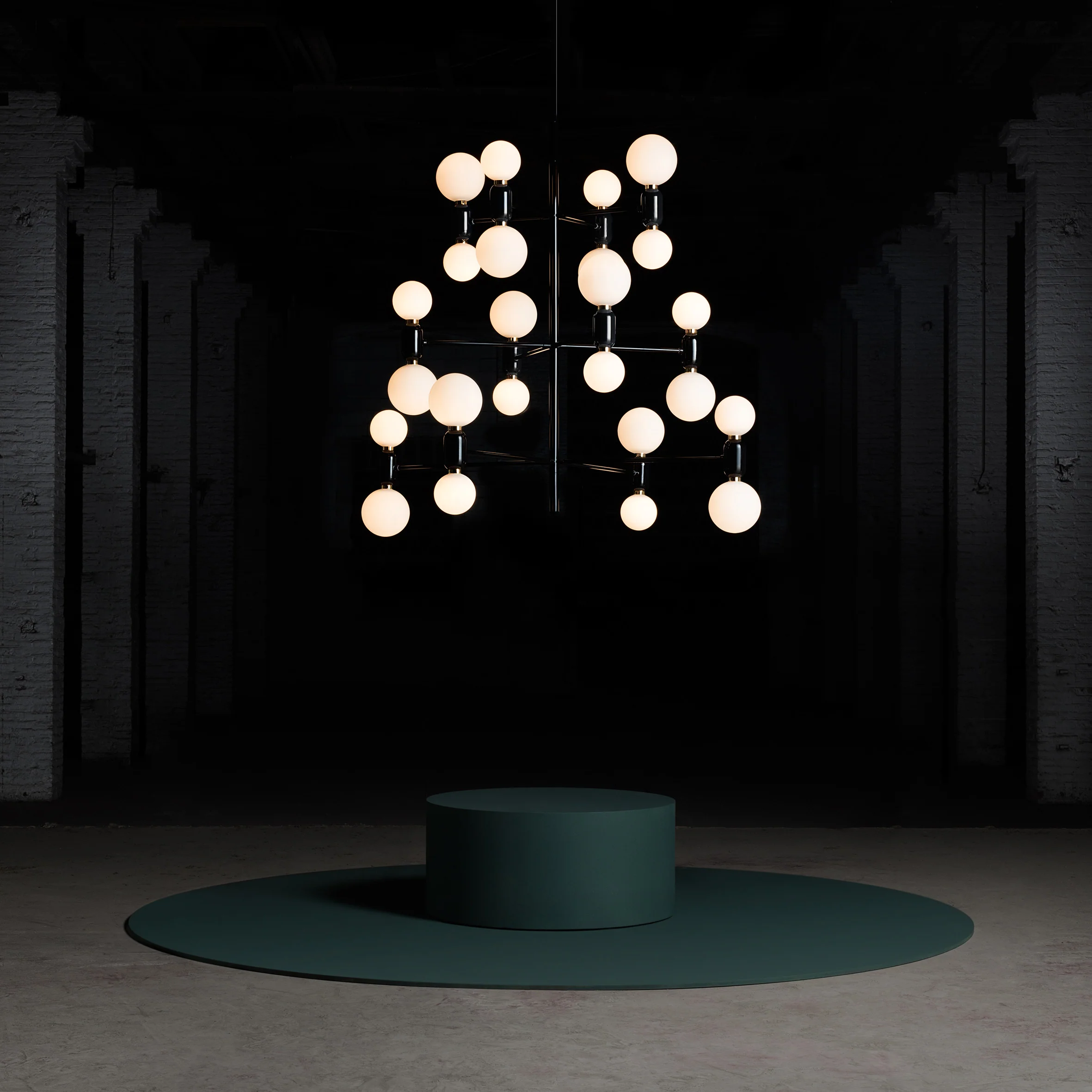 Aballs Chandelier 12 - Image 5