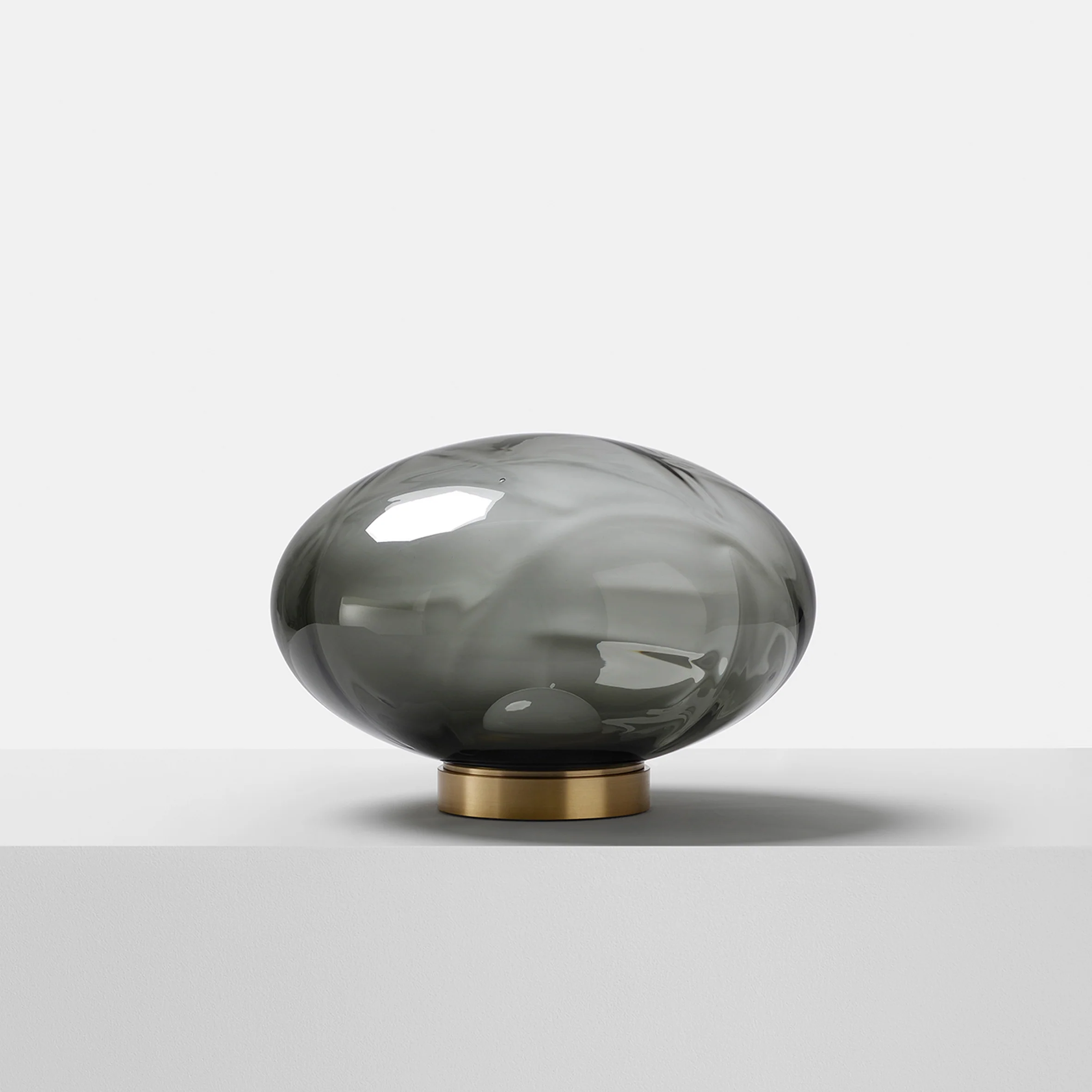 Aeris Table Lamp - Image 11