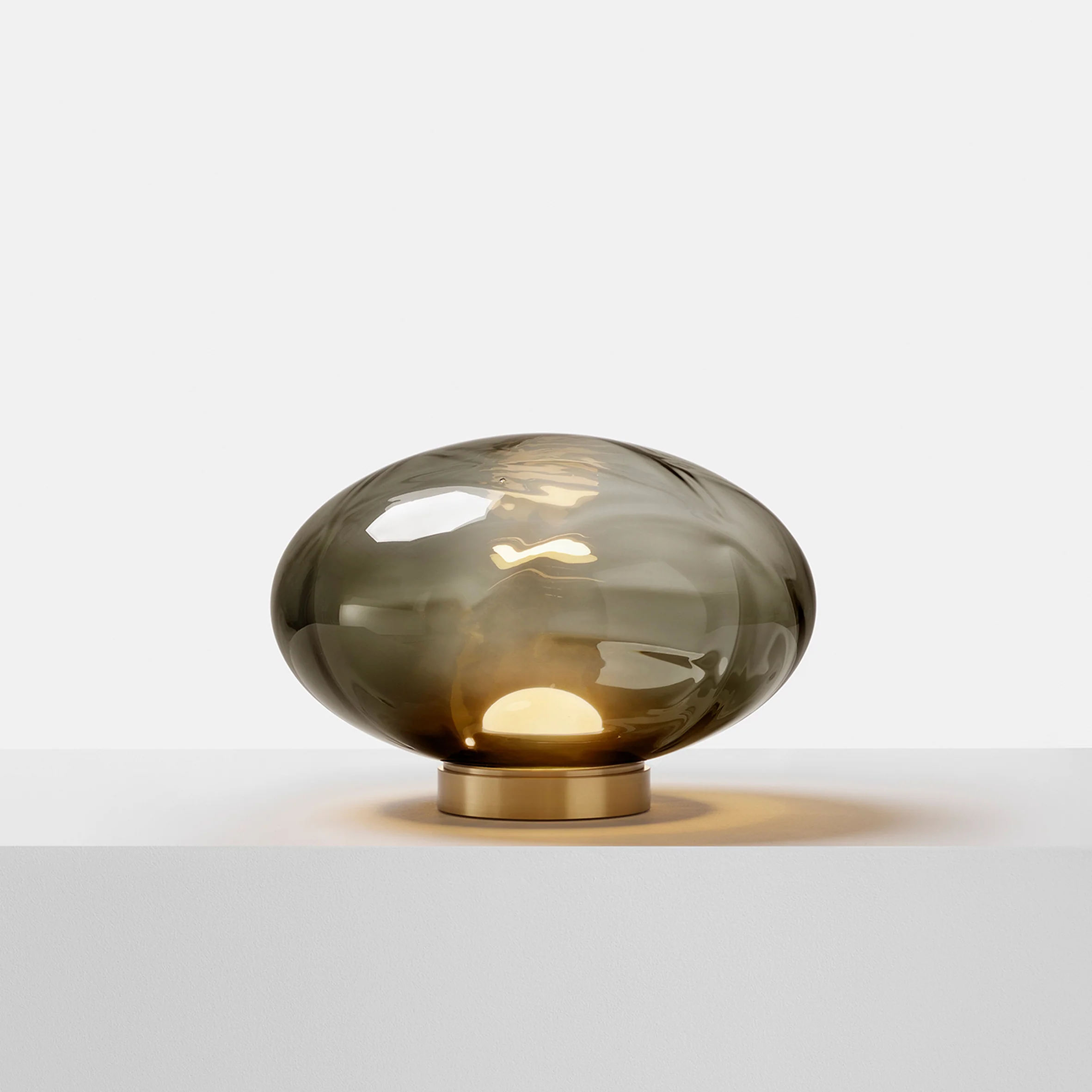 Aeris Table Lamp - Image 12