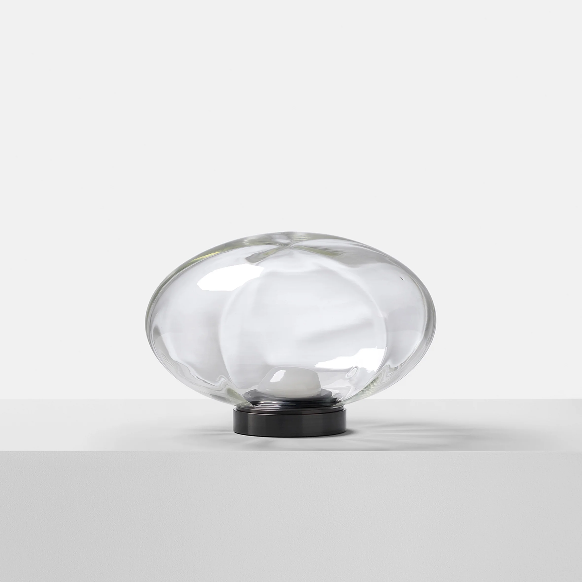 Aeris Table Lamp - Image 19