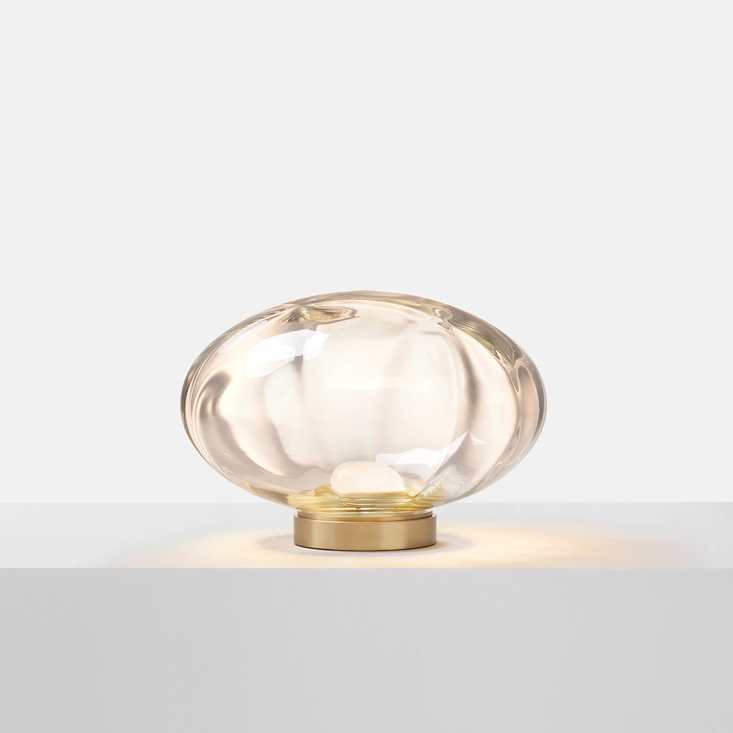 Aeris Table Lamp - Image 24