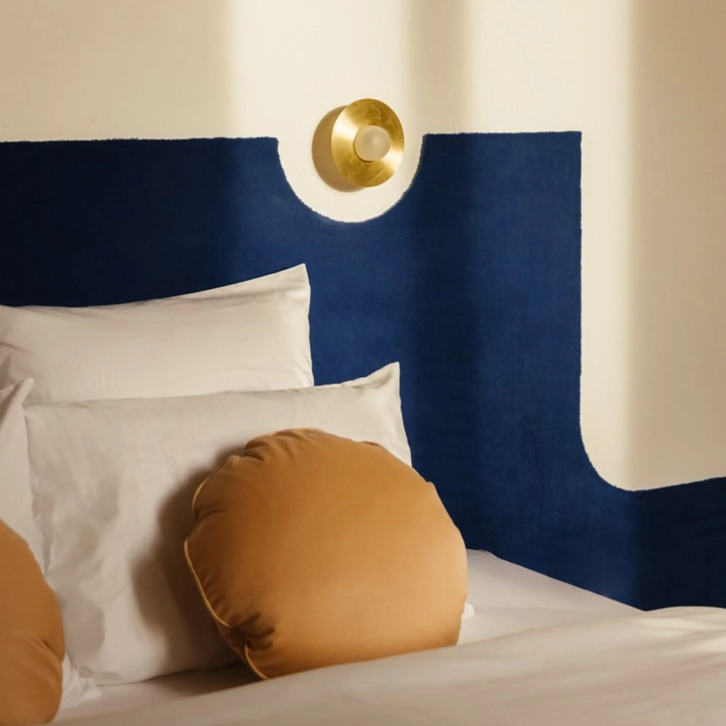 Alba Simple Wall Light - Image 9
