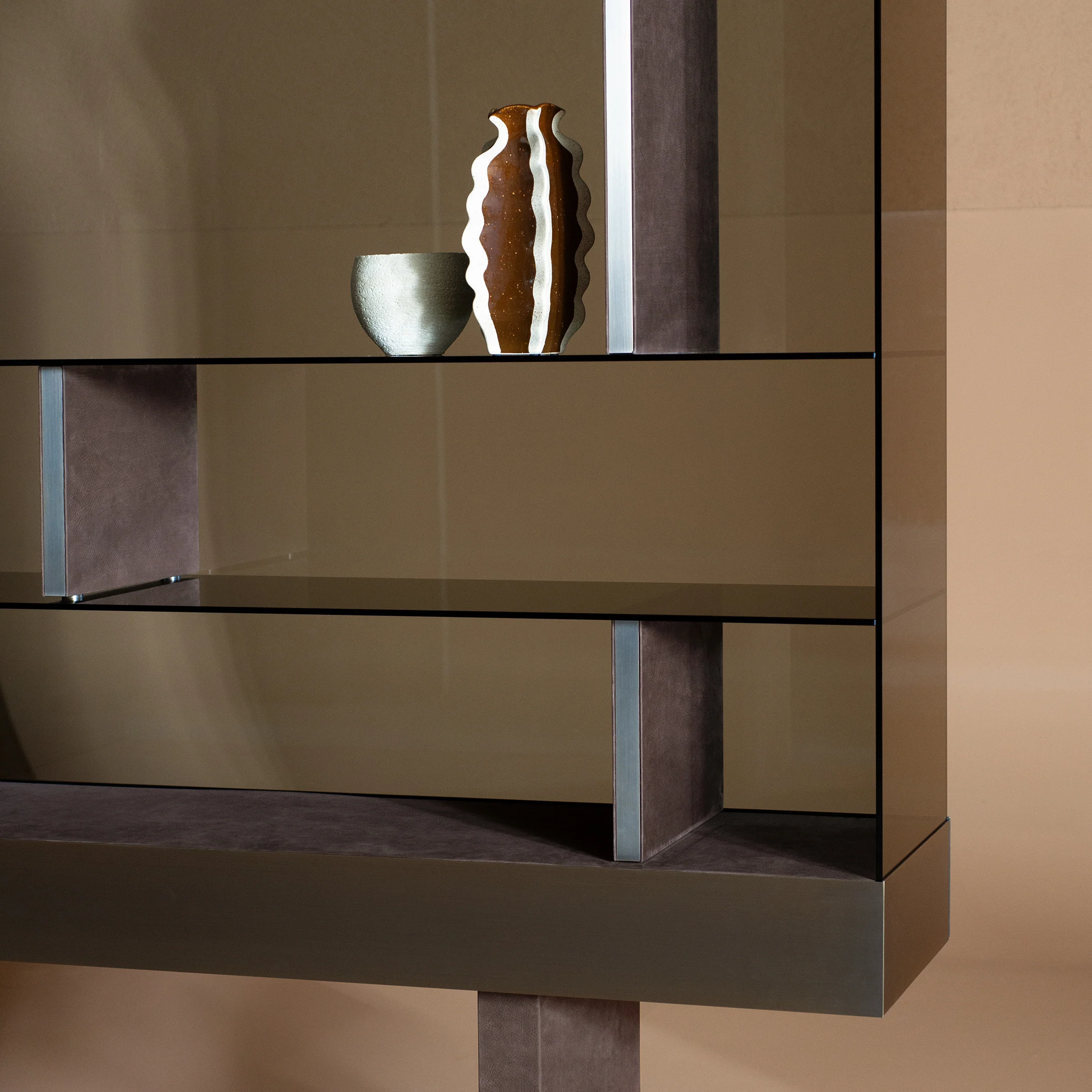 Amira Cabinet - Image 2