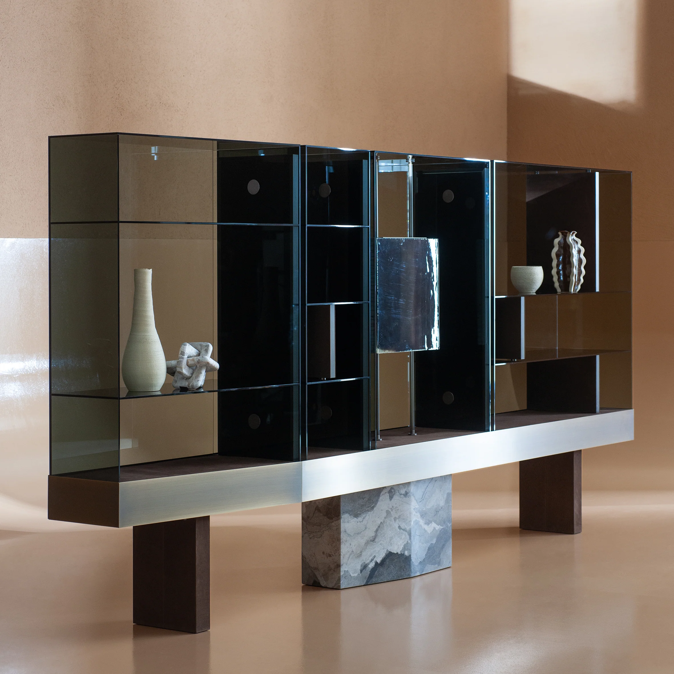 Amira Cabinet - Image 3
