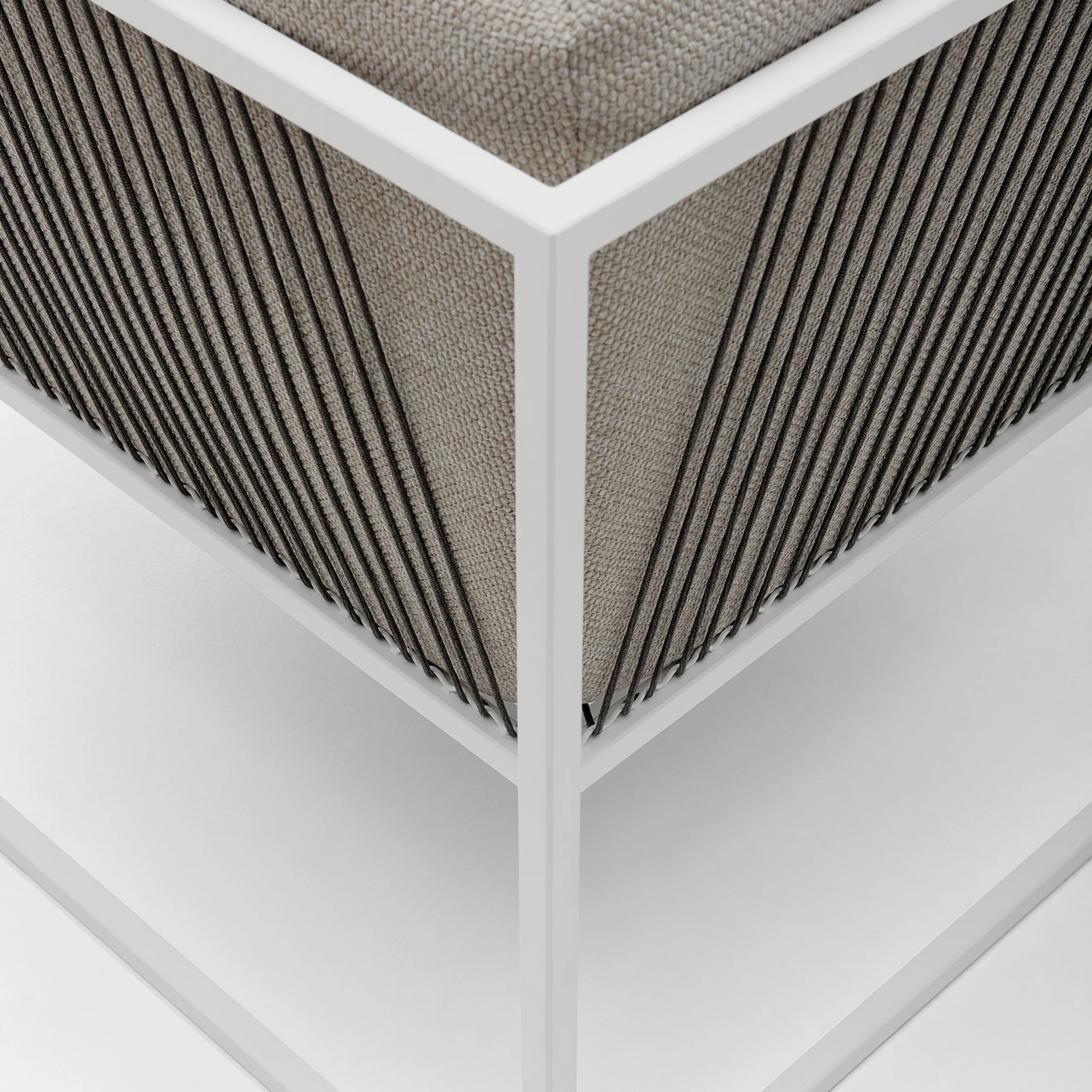 Arpa Outdoor Sofa - Image 9