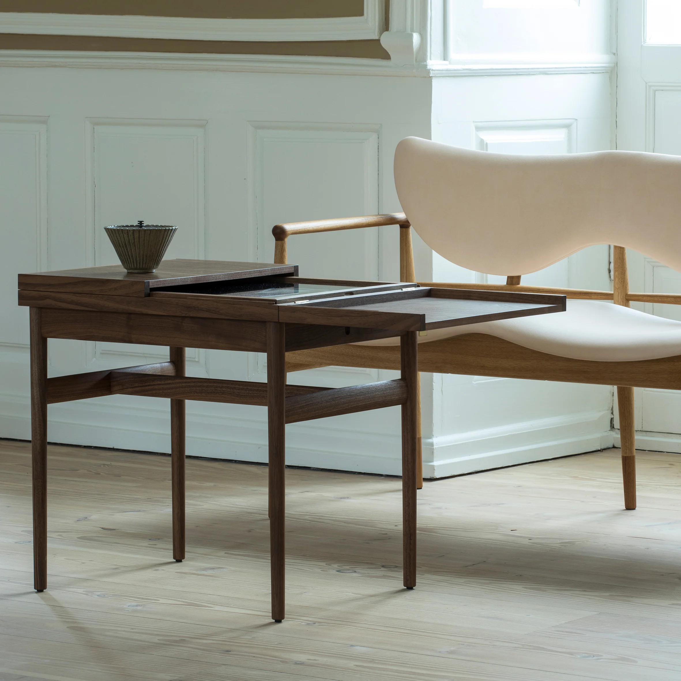 Art Collector's Table - Image 5