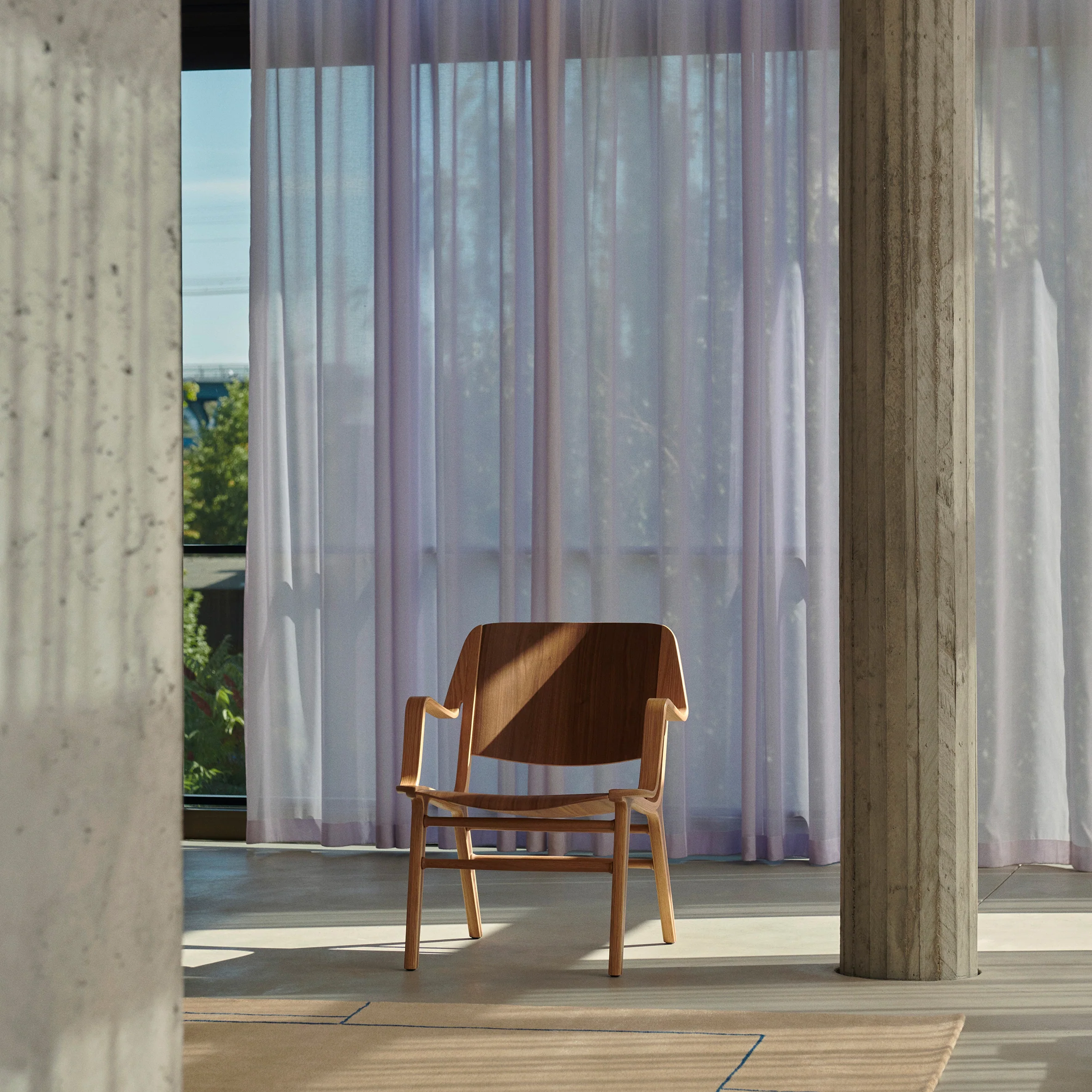 AX Lounge Chair HM11 - Image 9