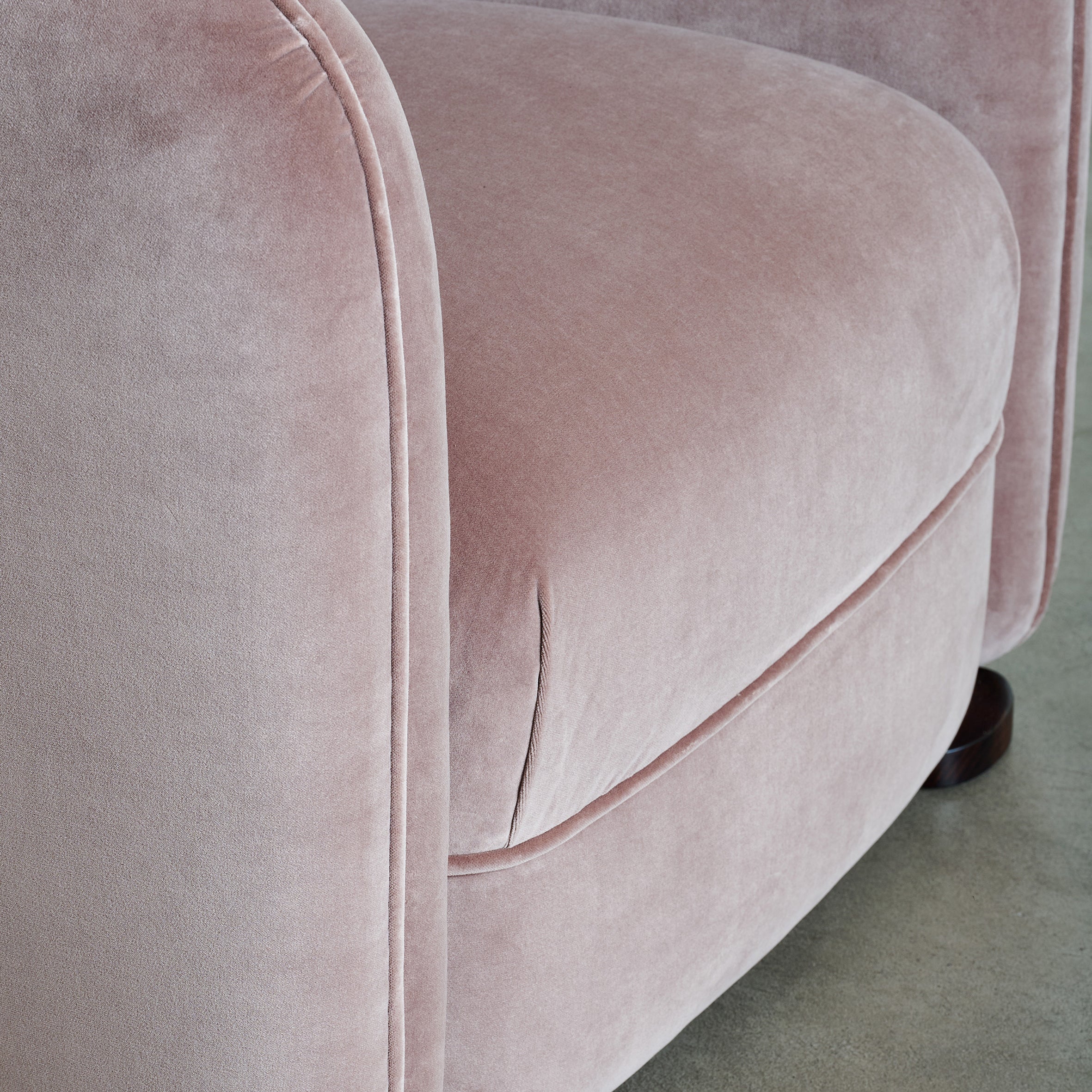 Balloon Armchair - Image 4