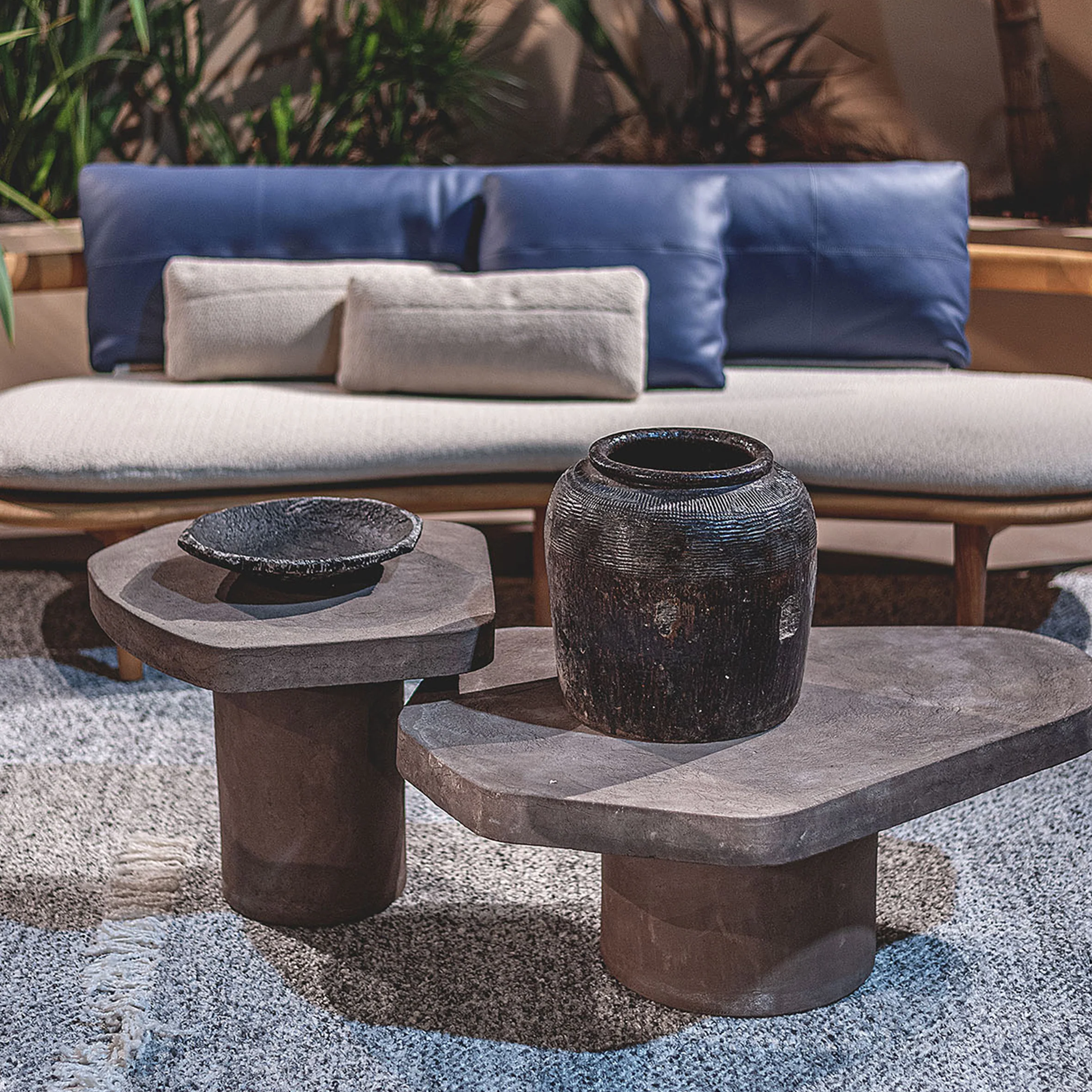 Bao Outdoor Coffee Table - Image 4