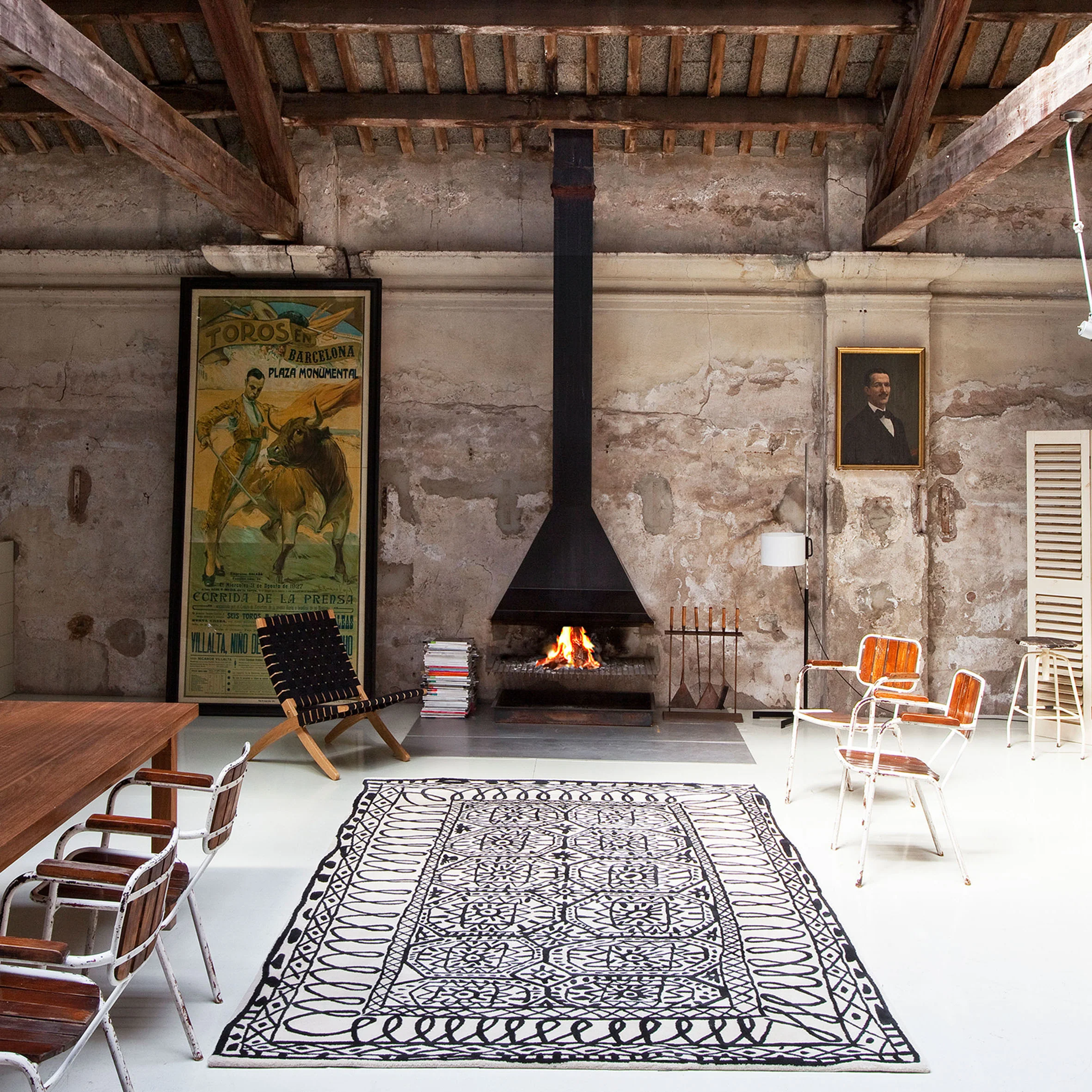 Black on White Rug - Estambul - Image 5