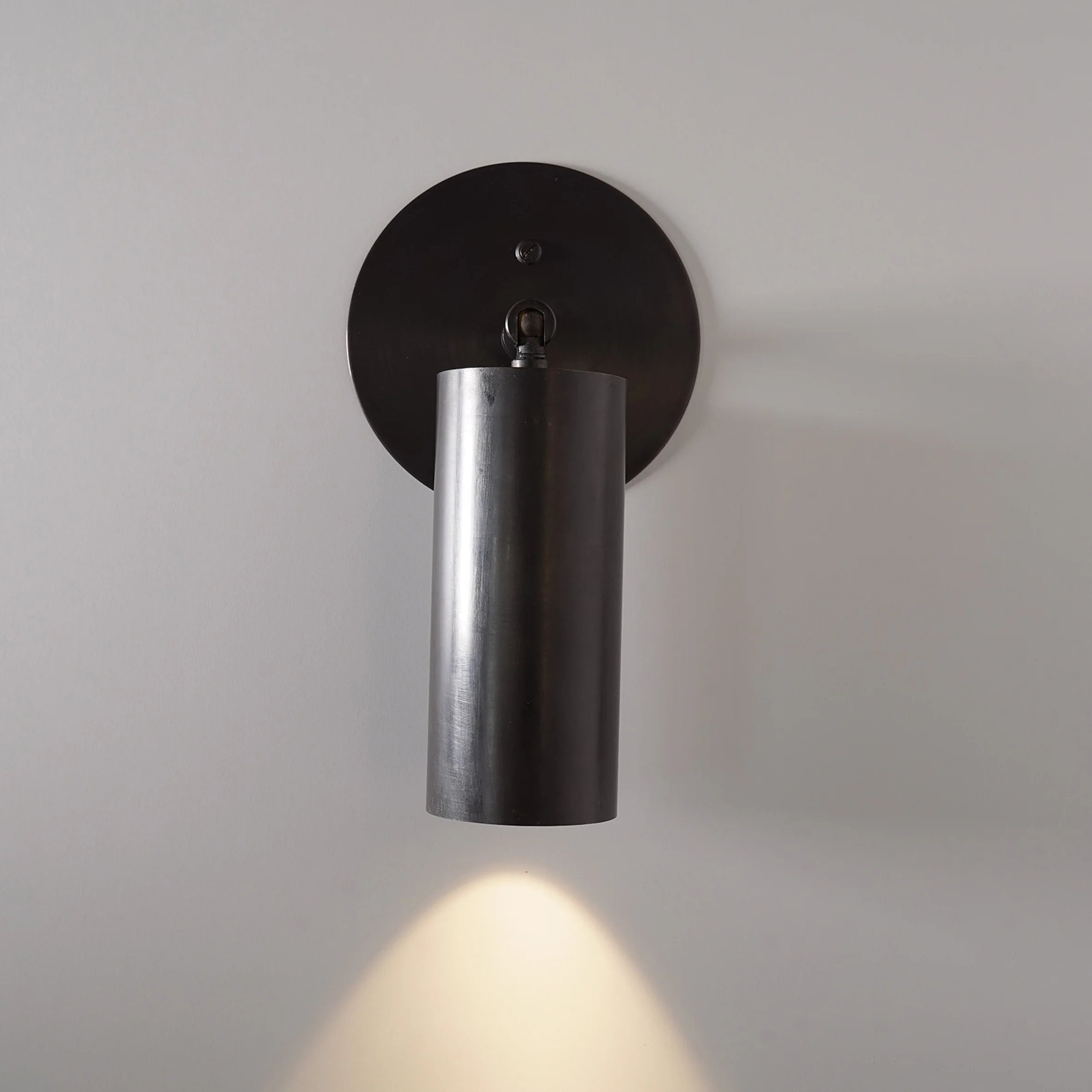 Book XL Wall Light - Image 6