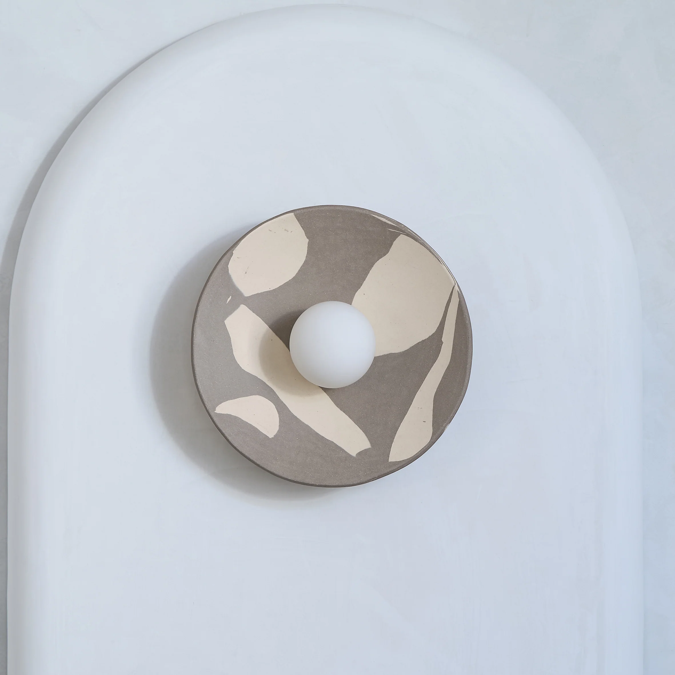 Ceramic Wall Light - Image 4