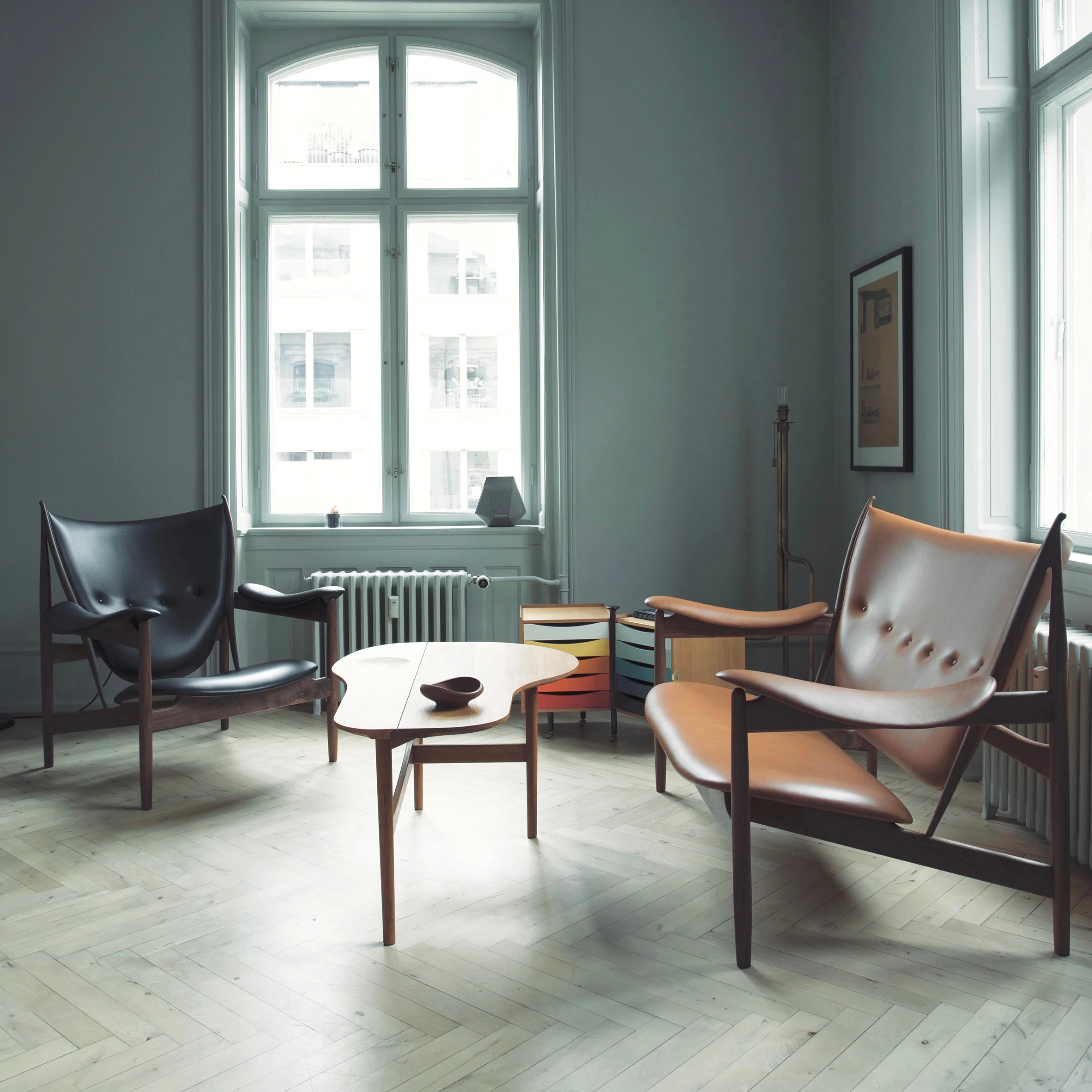 Chieftain Sofa - Image 6