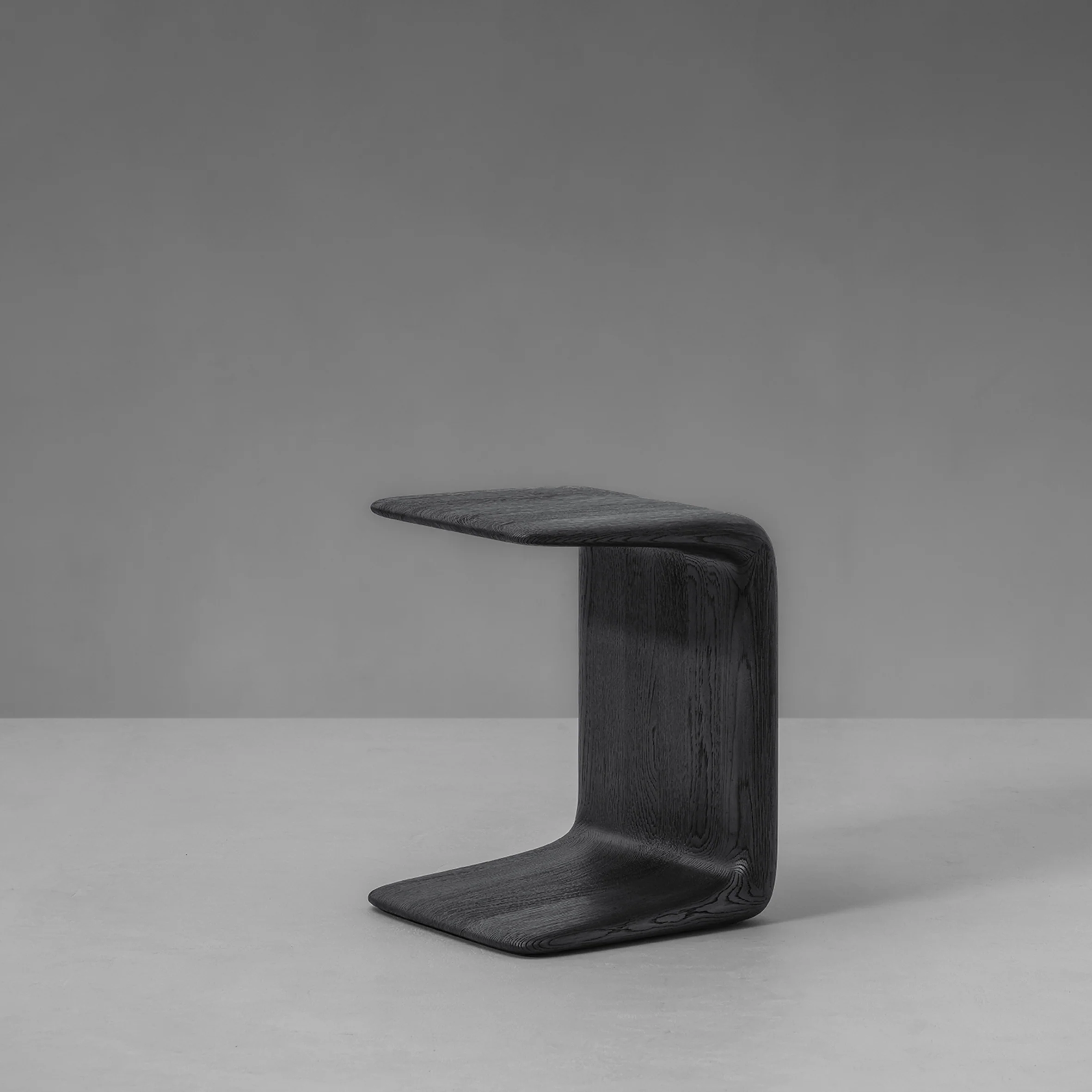Clips Side Table - Image 3