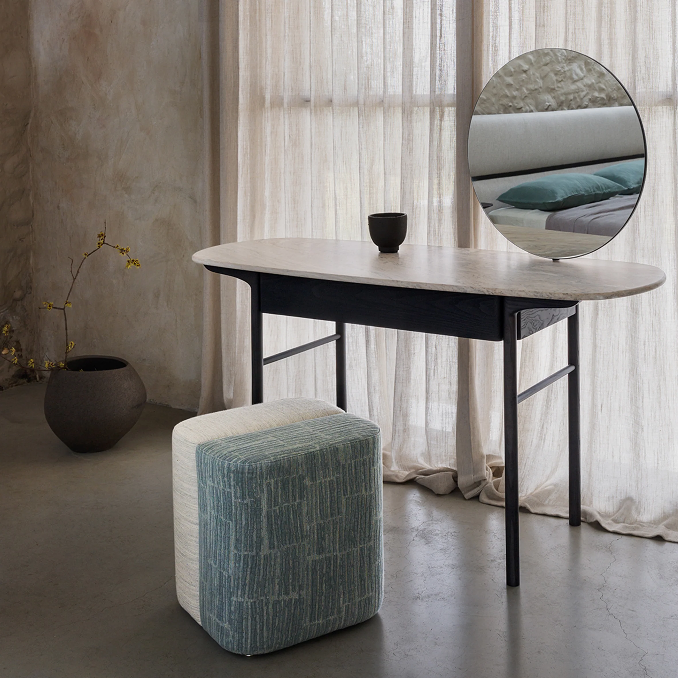 Delorean Vanity Desk - Image 3