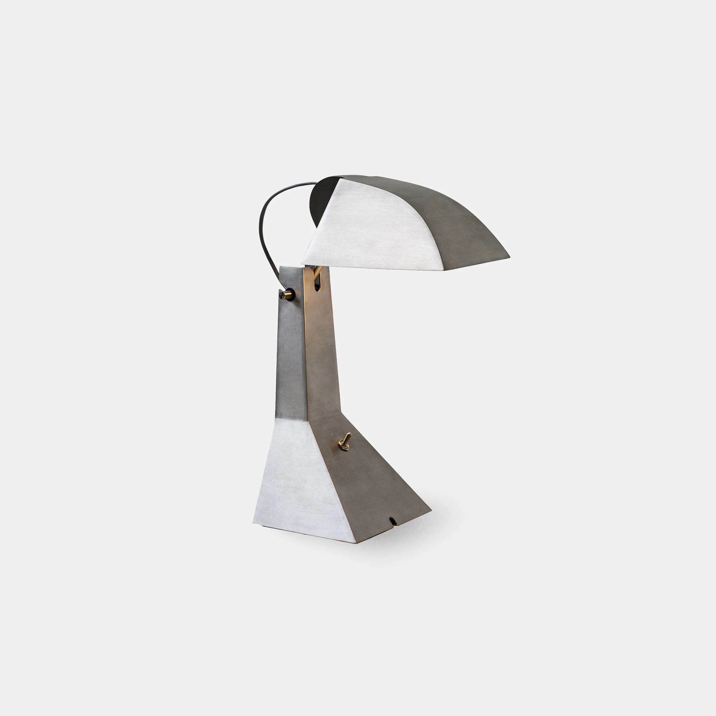 E63 Table Lamp