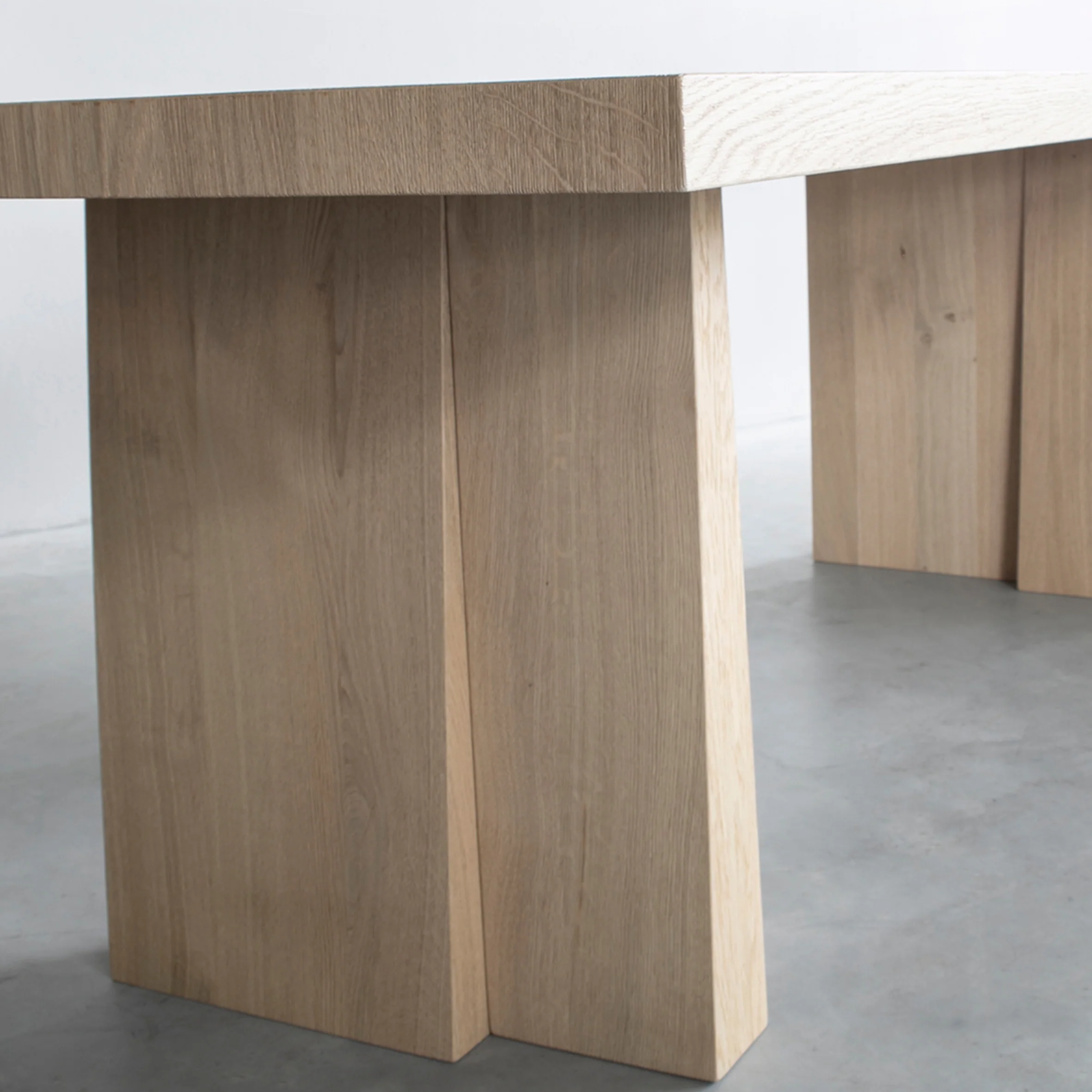 Eli Dining Table - Image 11