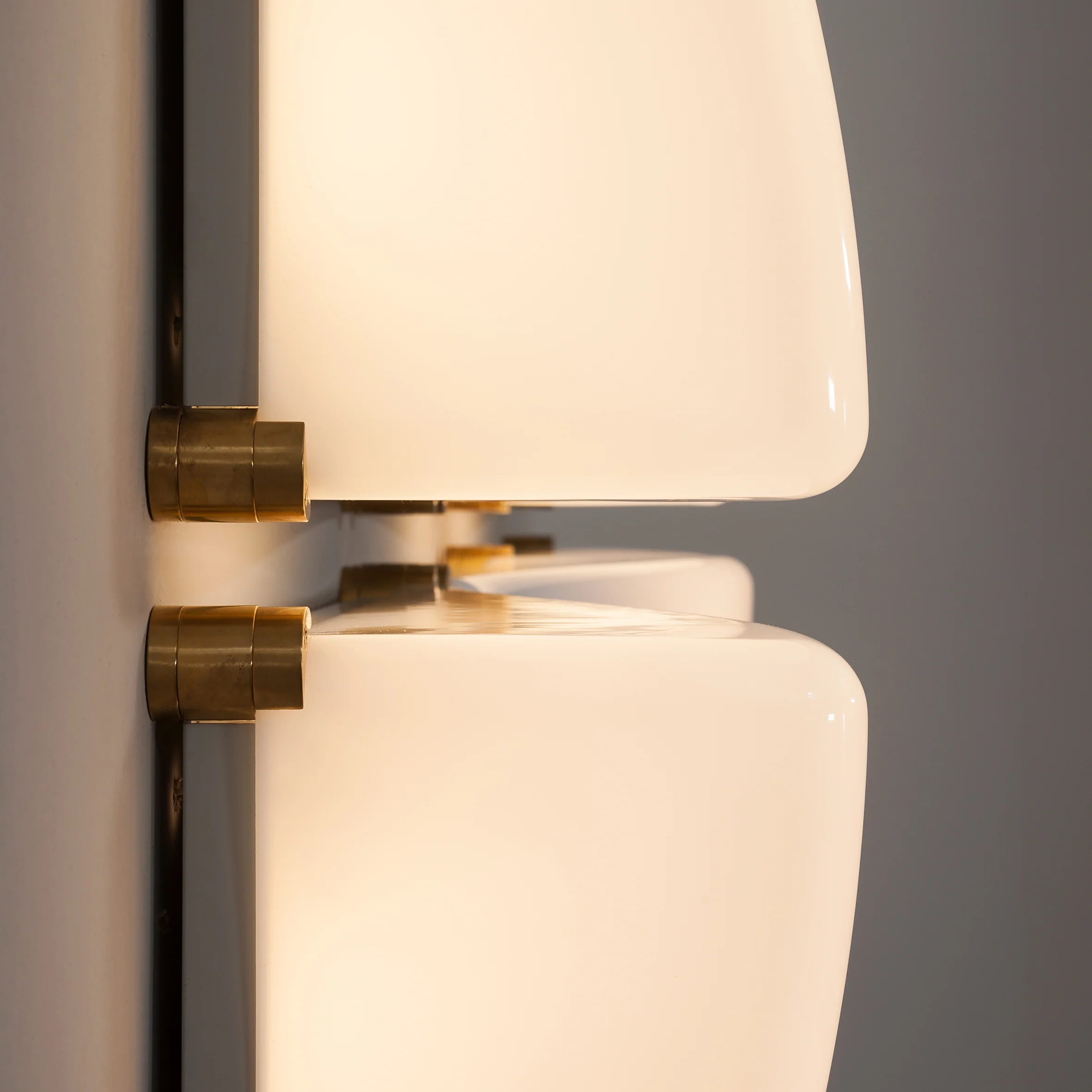 Googie Wall Lamp - Image 4