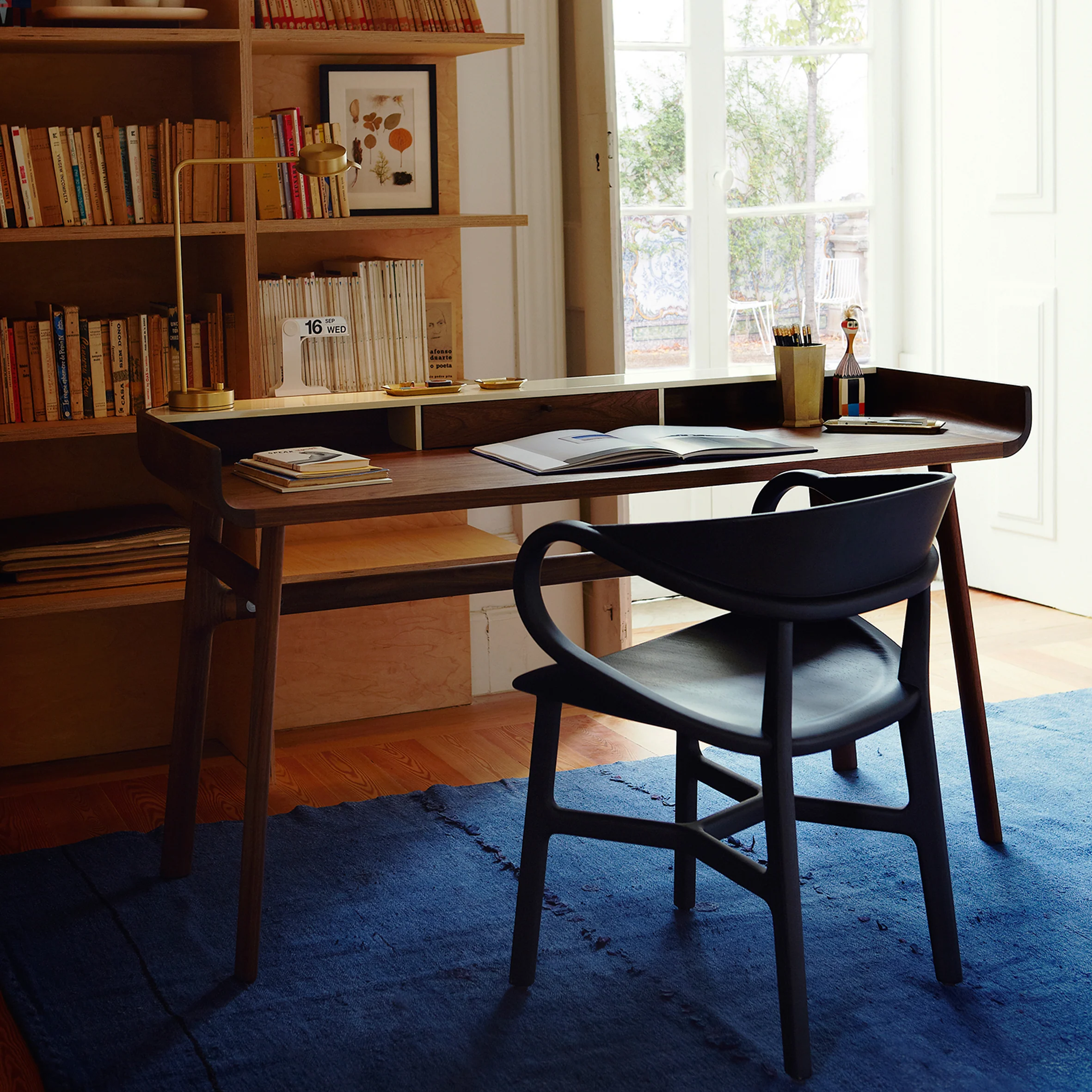 Harold Desk - Image 15