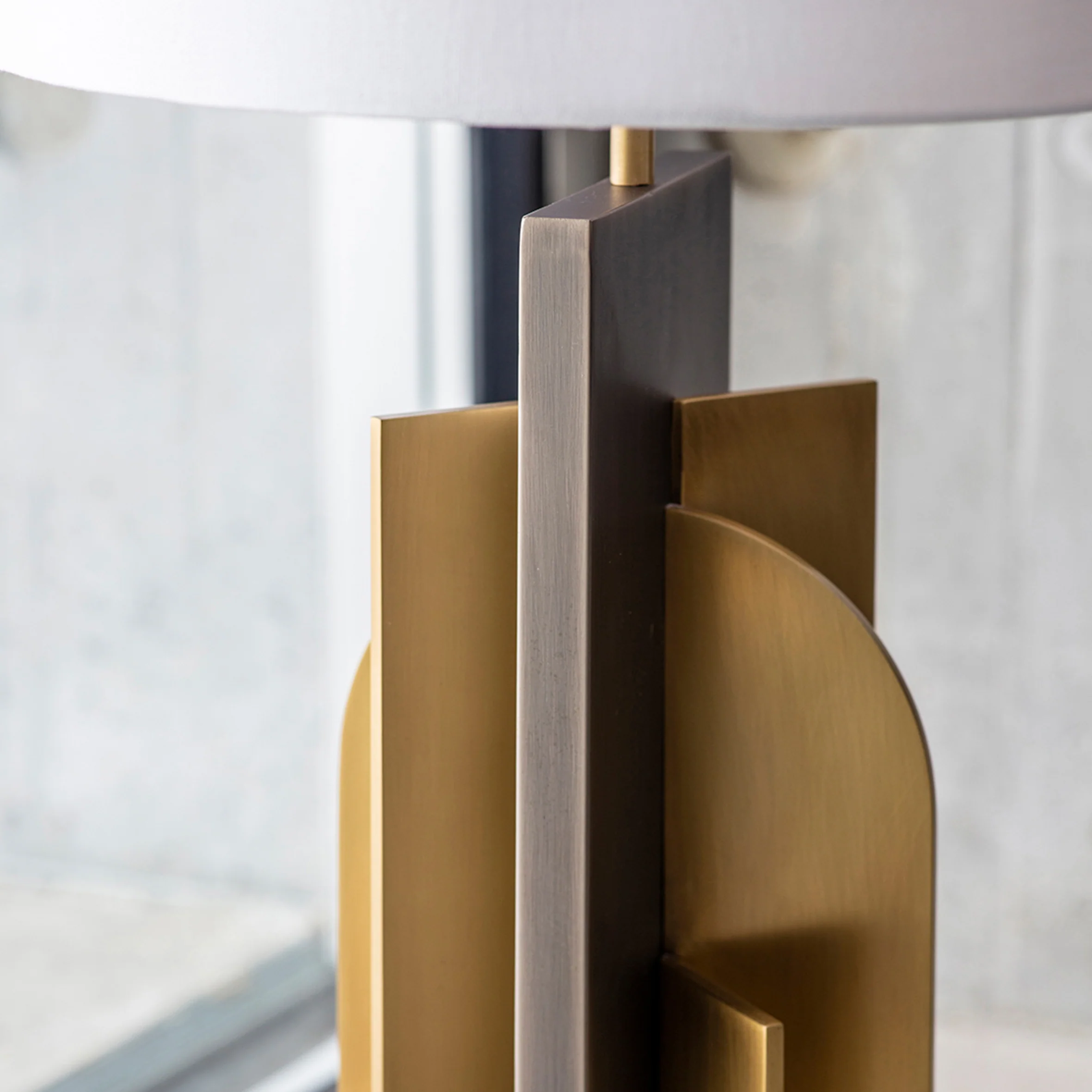 Icon Table Lamp - Image 3