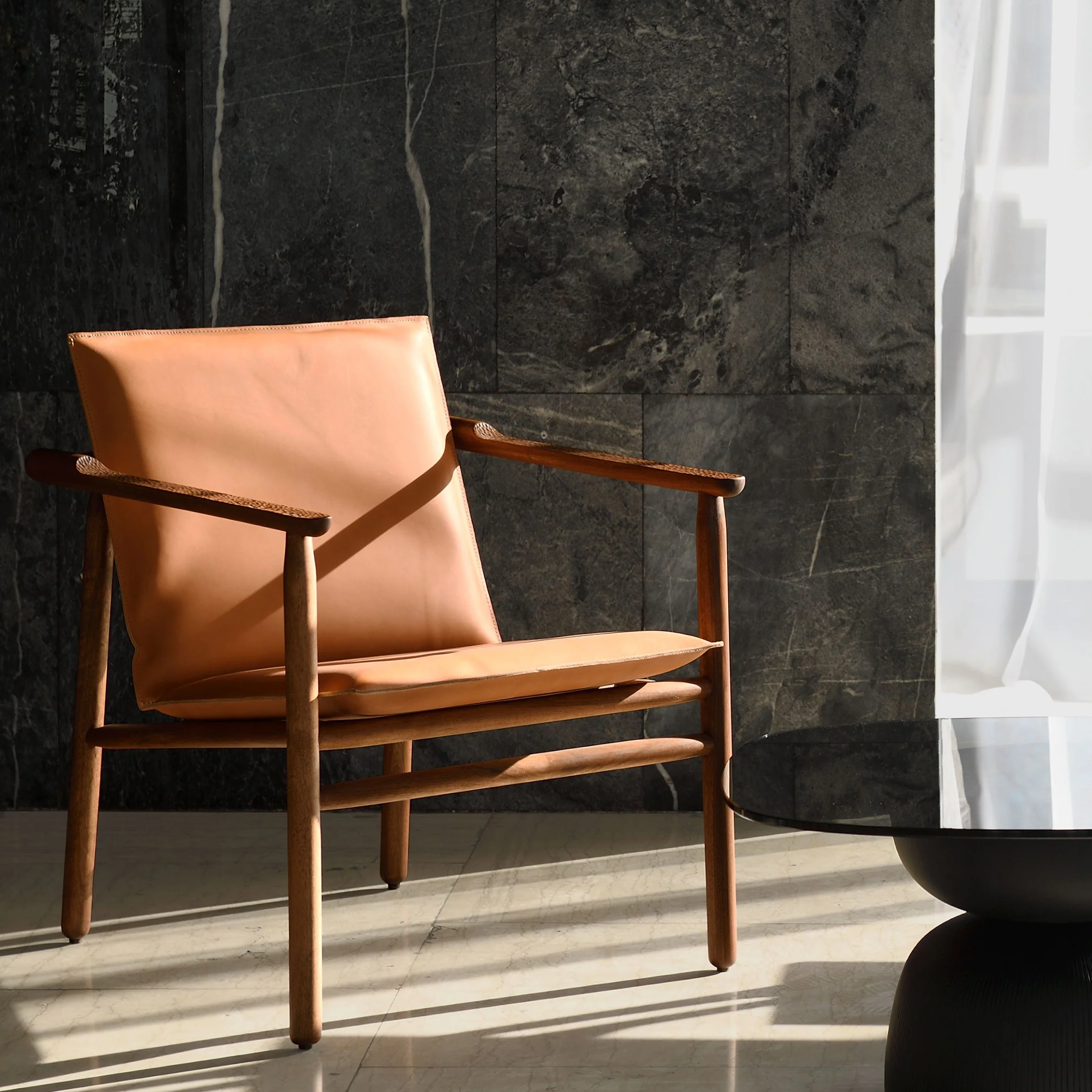 Igman Small Lounge Chair - Image 4