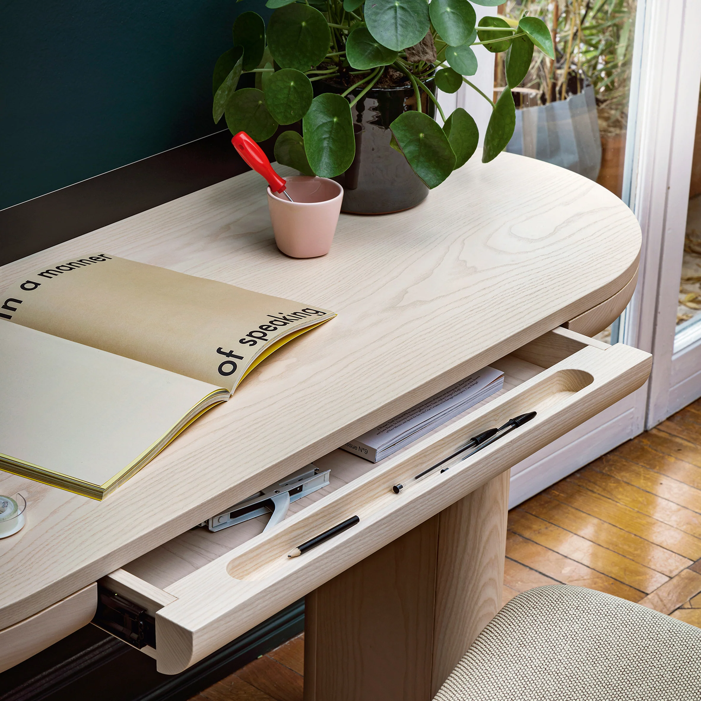 Jumbo Desk - Image 4