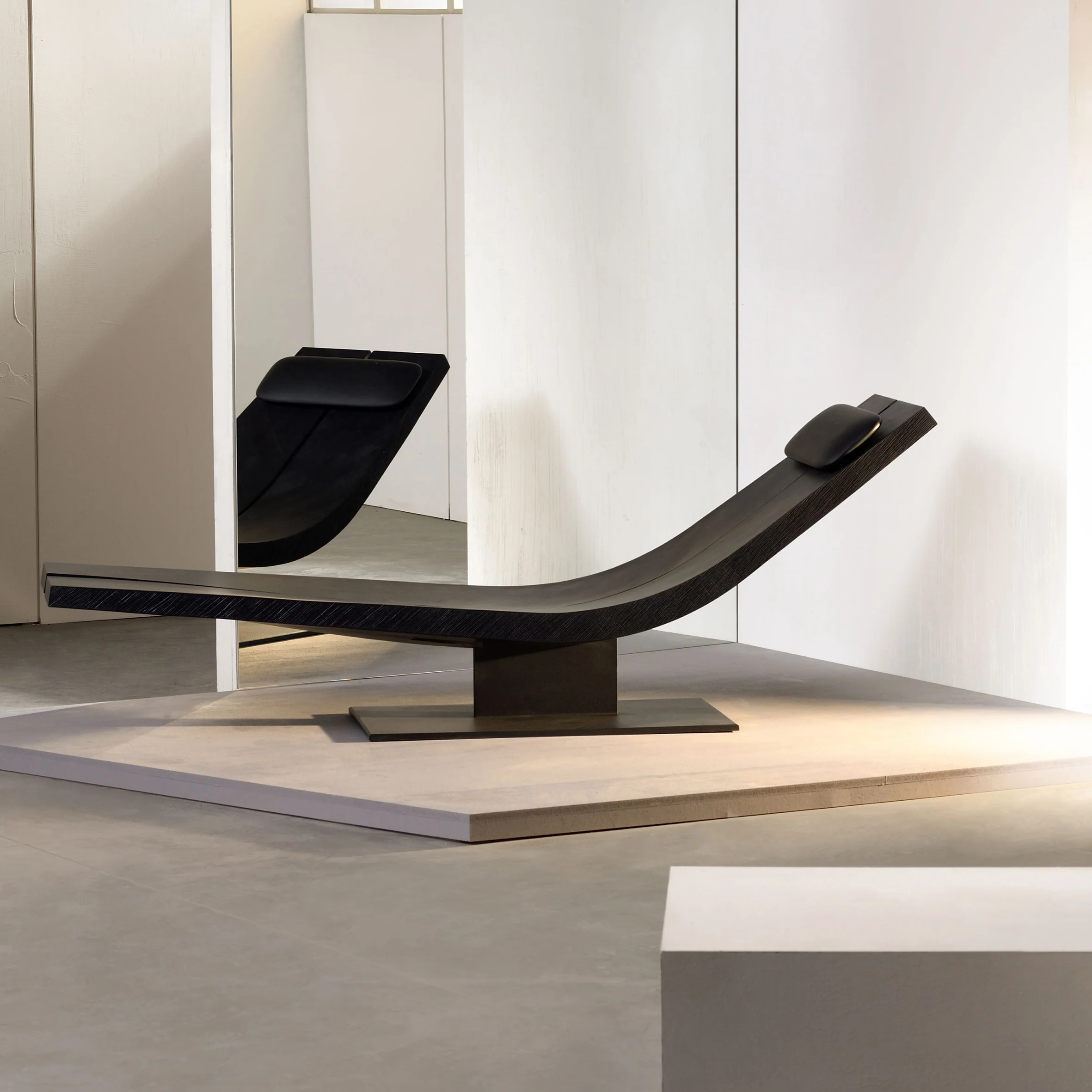 Kalia Chaise Longue - Image 4