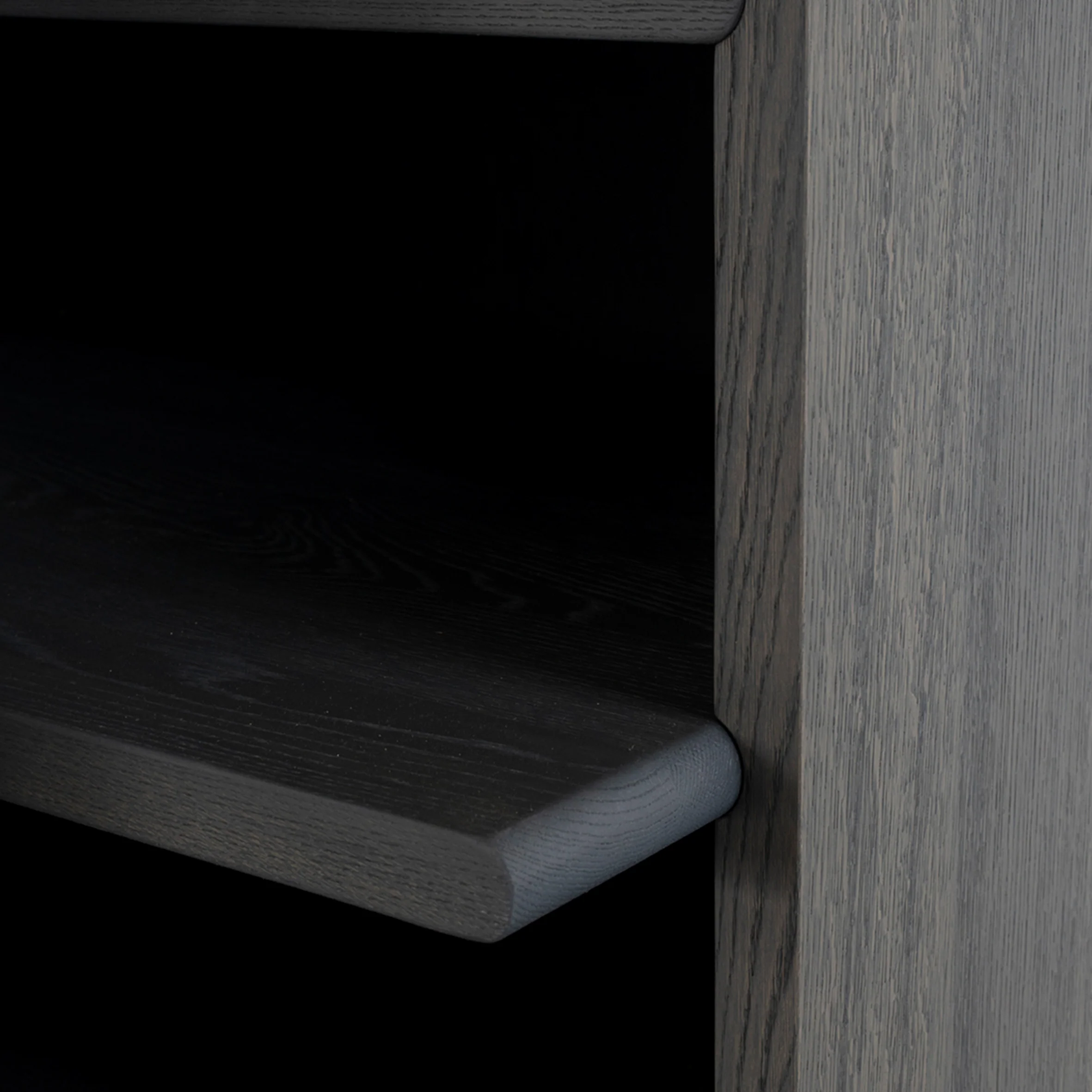 Kast Low Cabinet - Image 4
