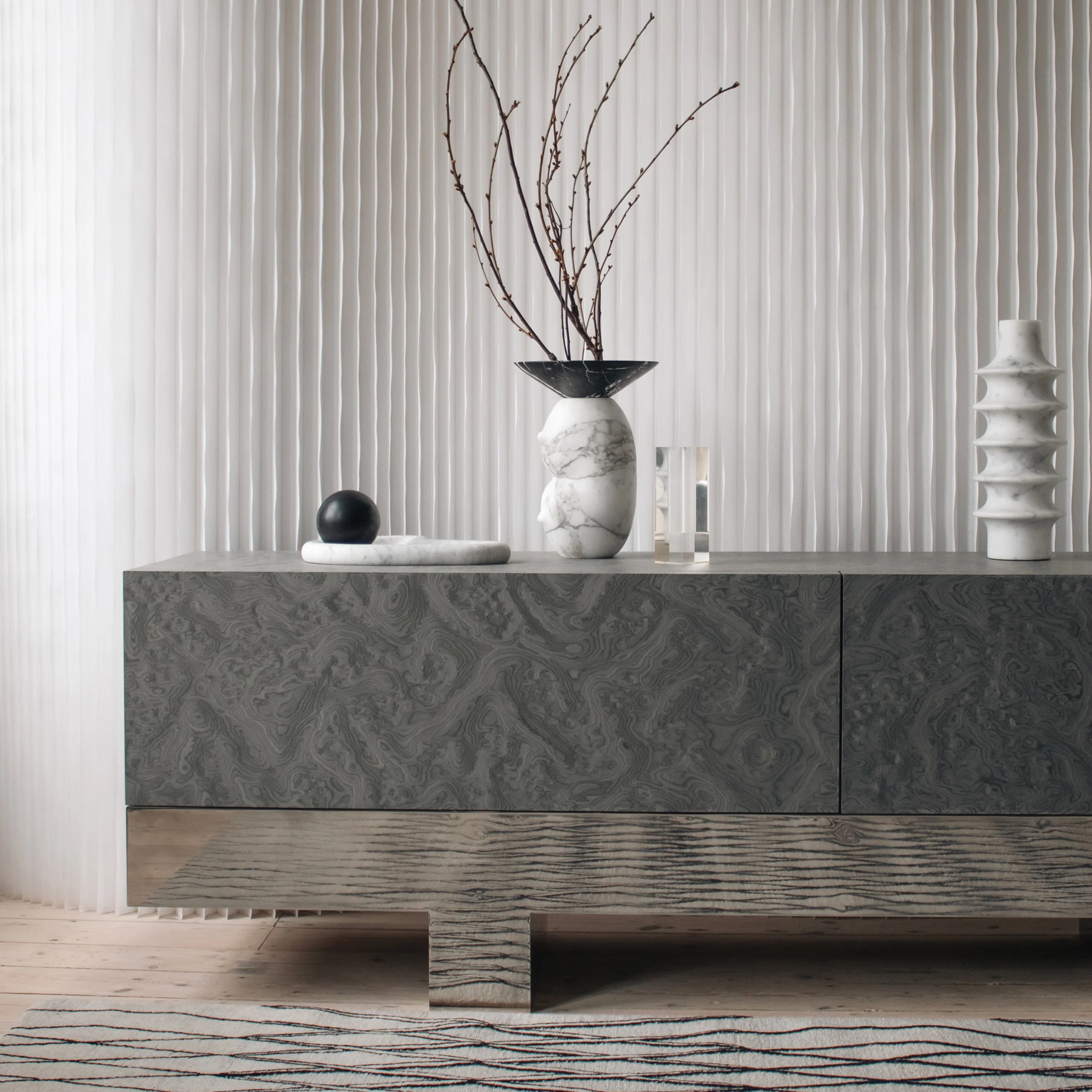 Lindens Credenza - Image 3