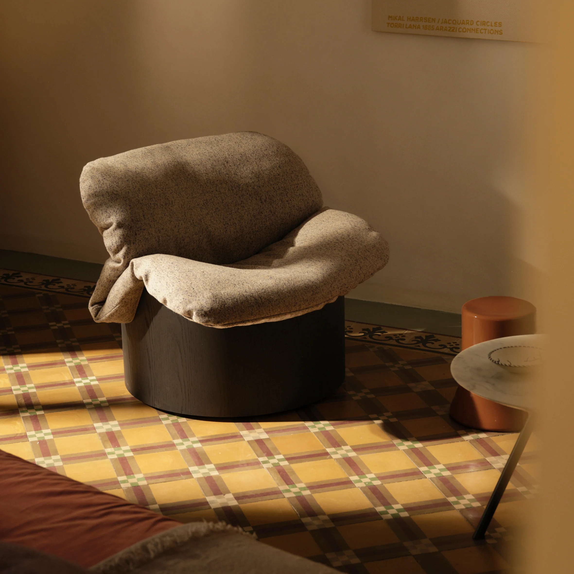Lobo Lounge Chair - Image 5