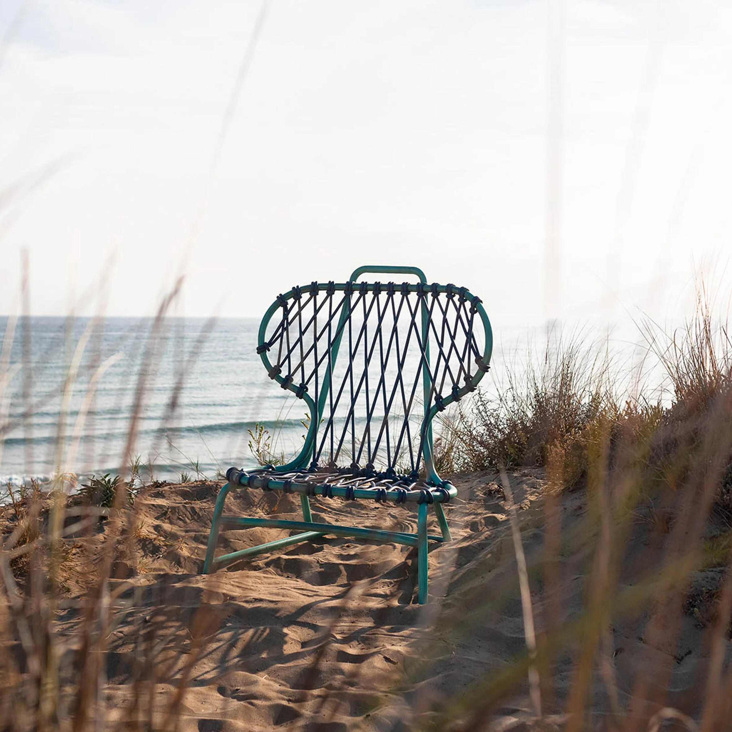Manila Outdoor Lounge Chair - Image 3