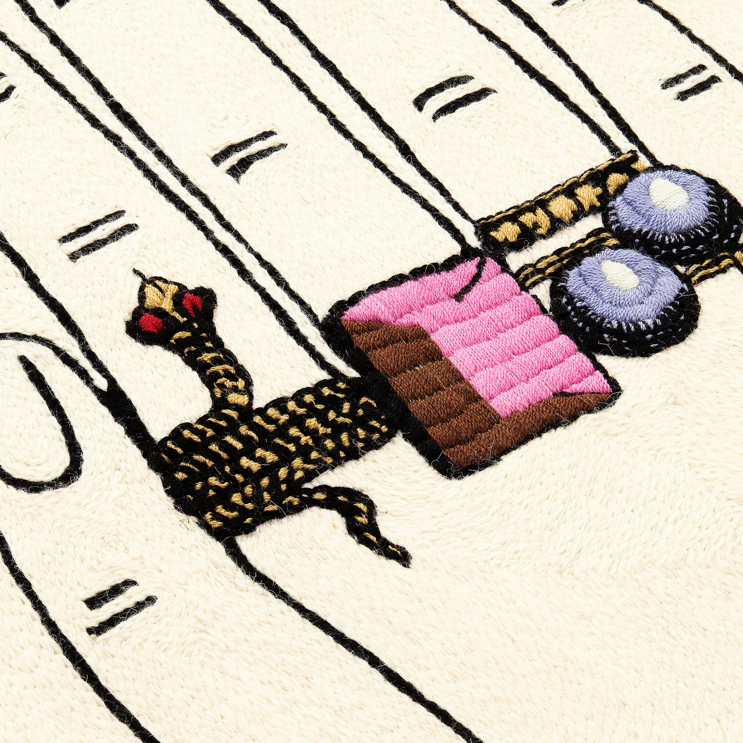 Mano Con Gioielli Runner - wall hanging - Image 3