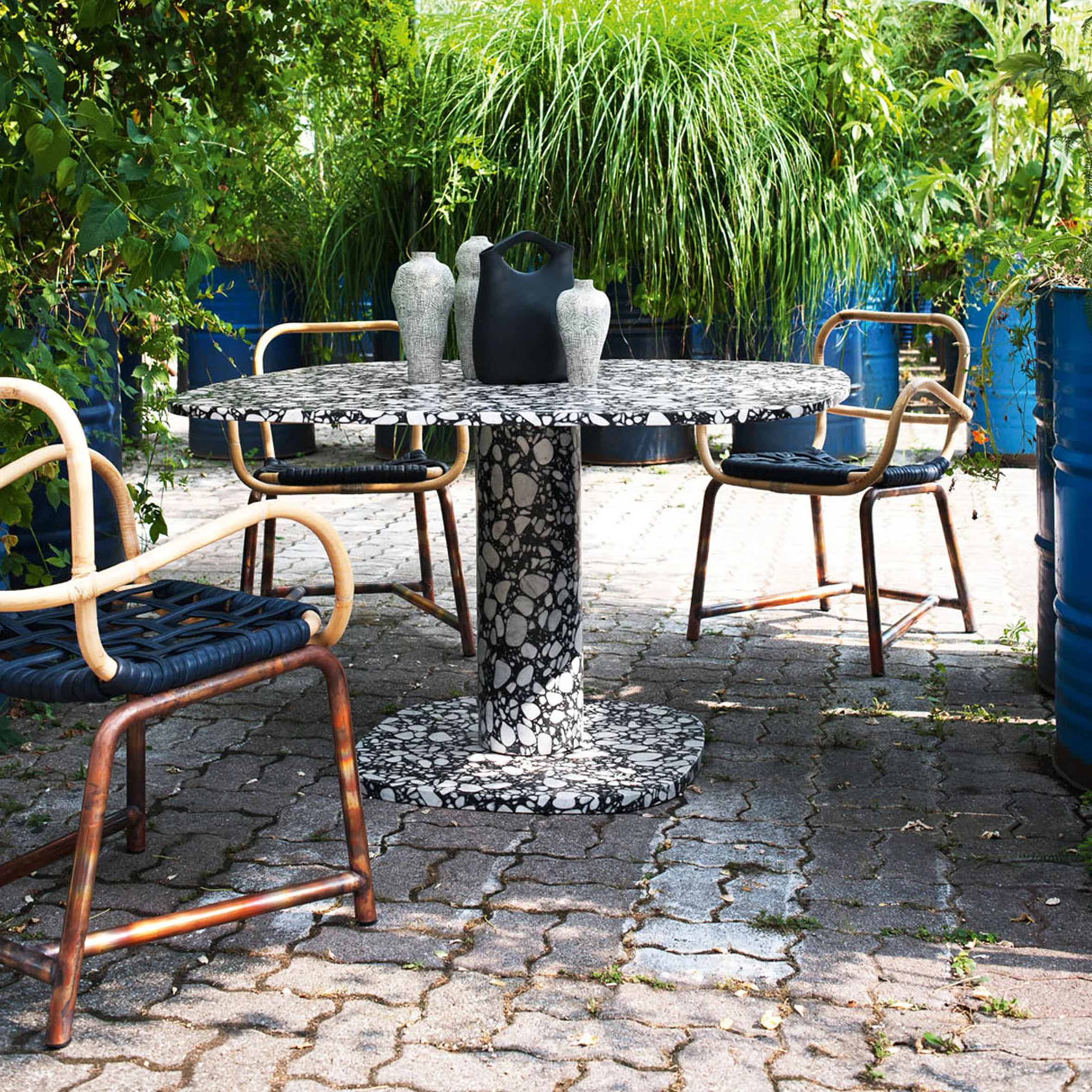 Matera Outdoor Table - Image 7