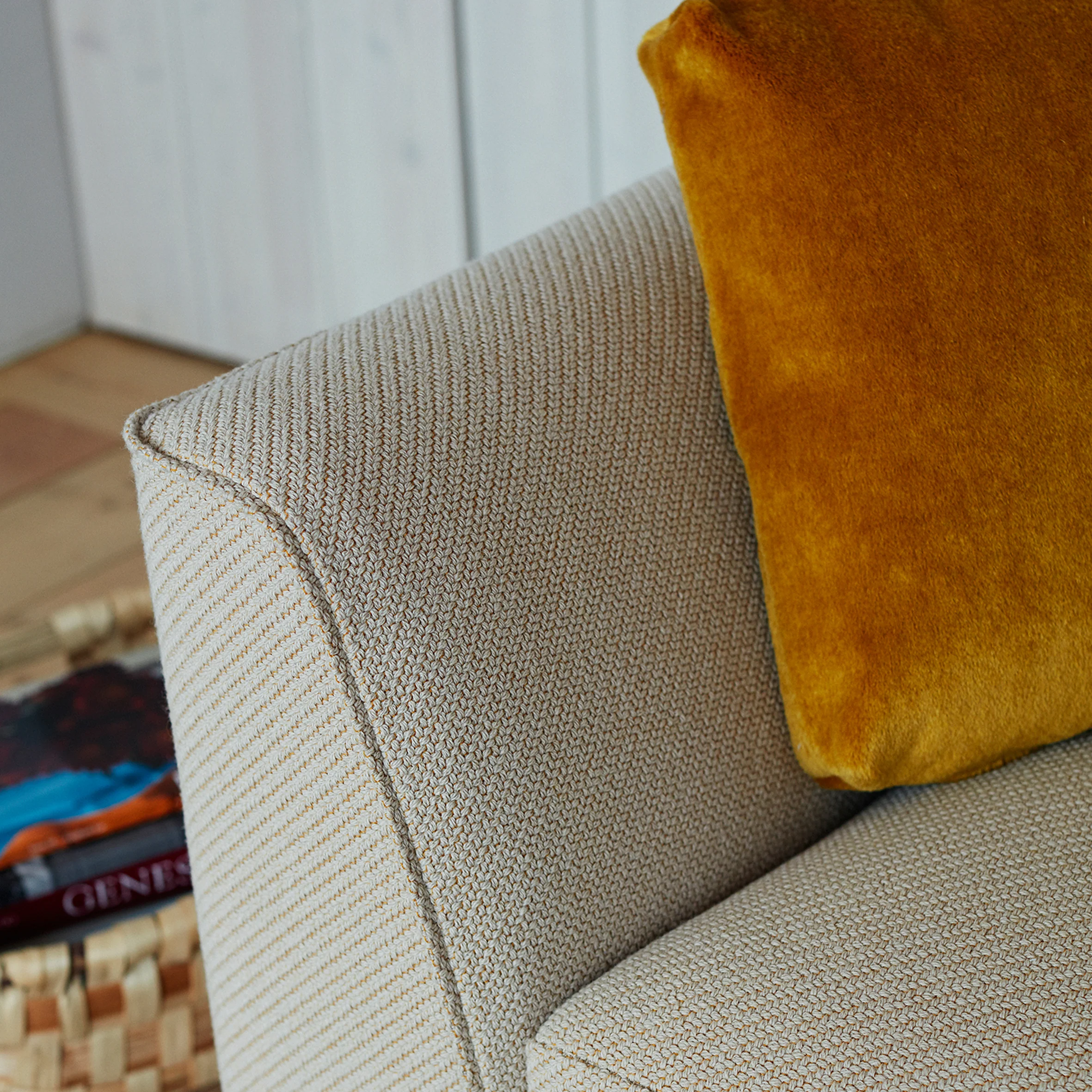 McQueen Sofa - Image 10