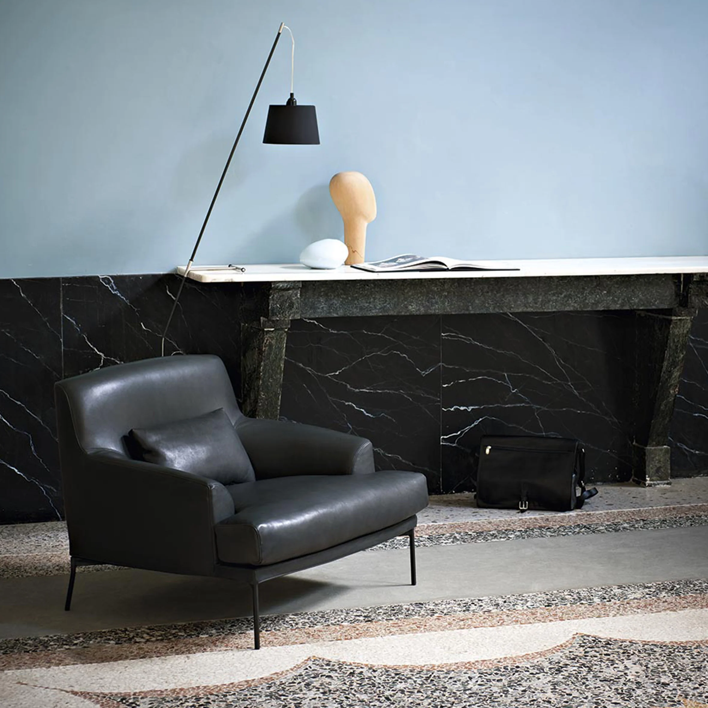 Montevideo Armchair - Image 2