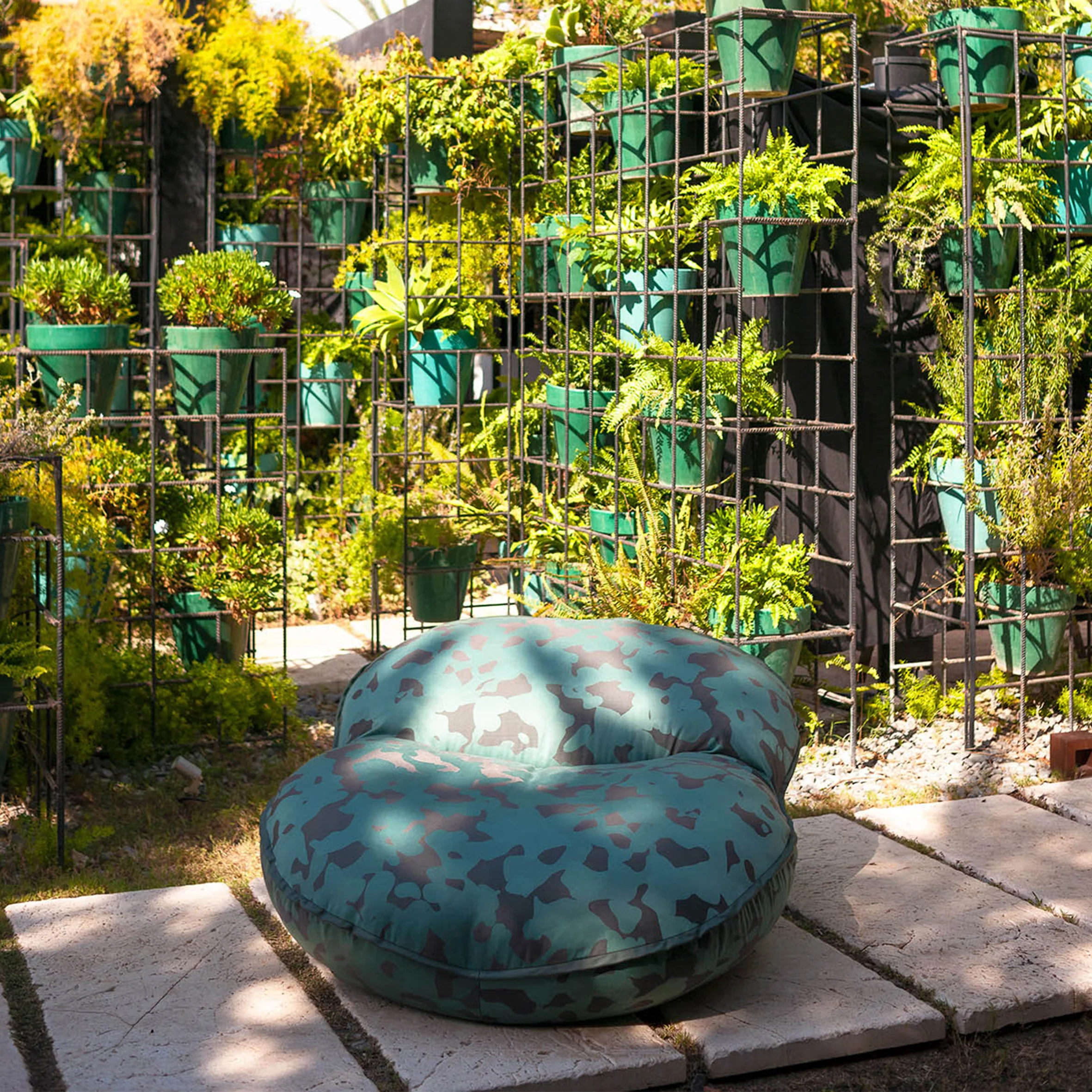 Montreal Outdoor Lounge Chair - Image 2
