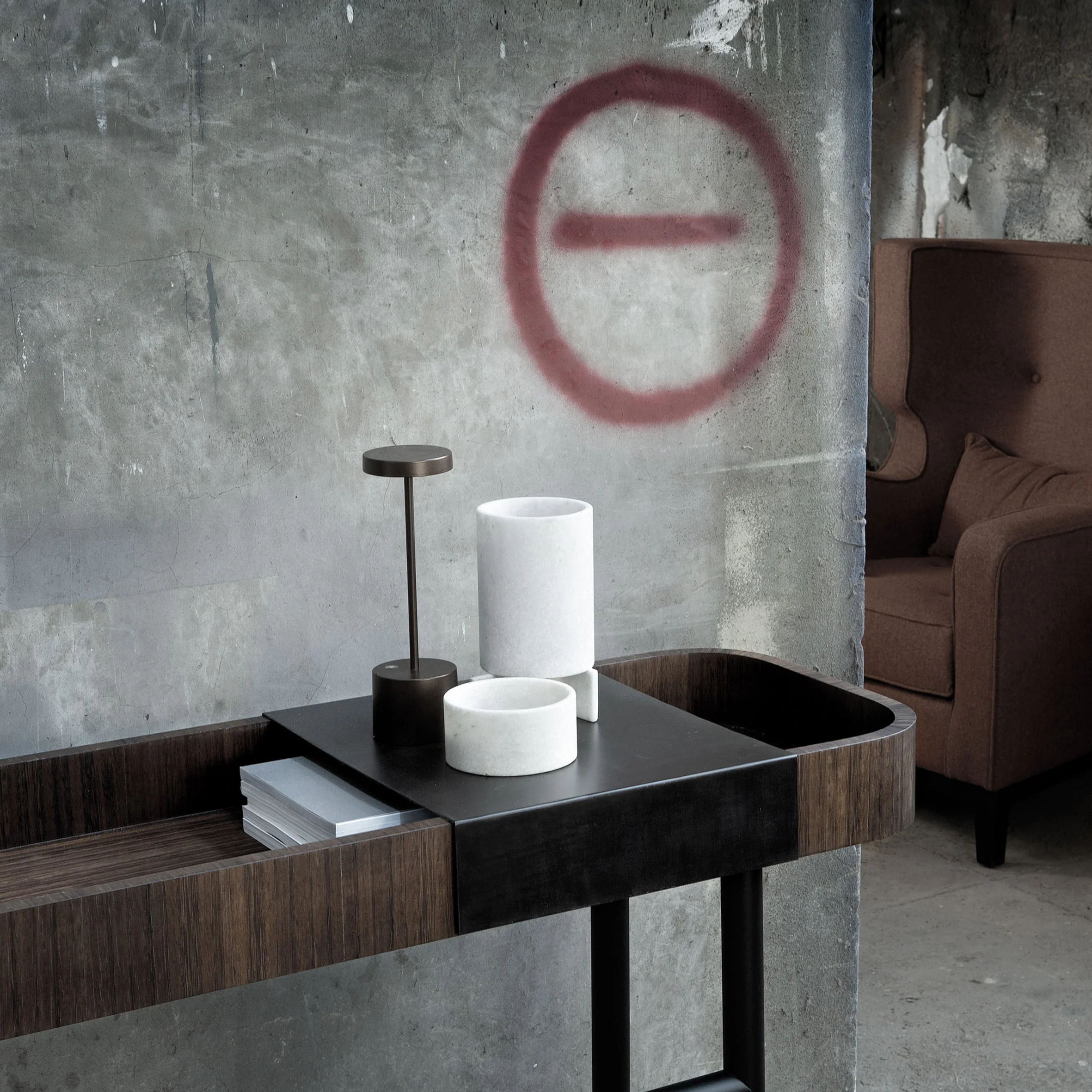 Mora Console - Image 3