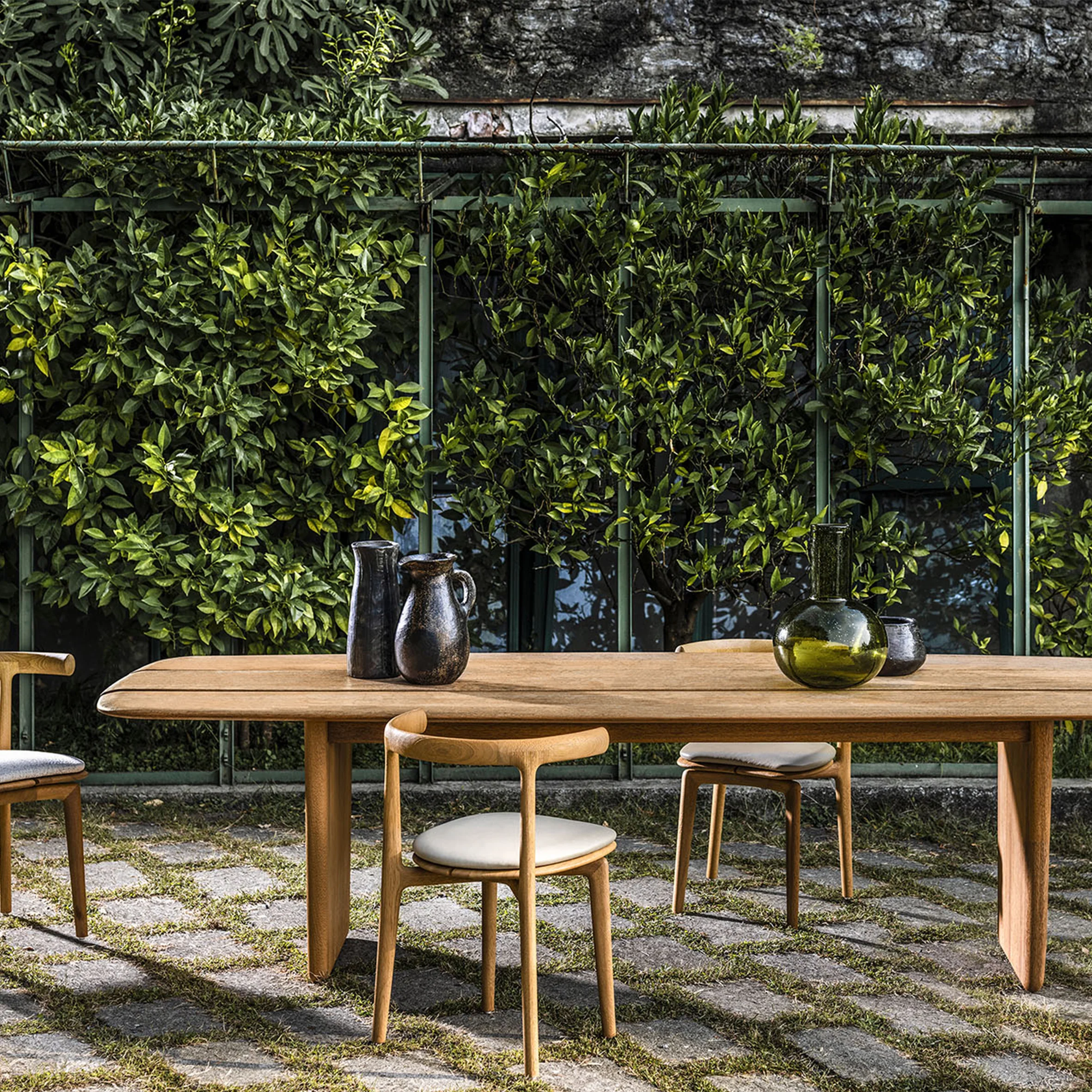 Nairobi Outdoor Dining Table - Image 4
