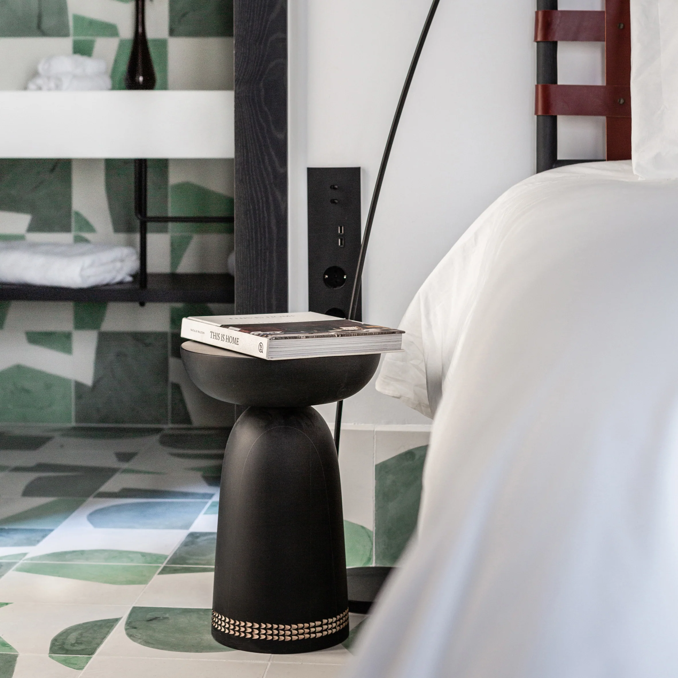 Nera Stool / Side Table - Image 7