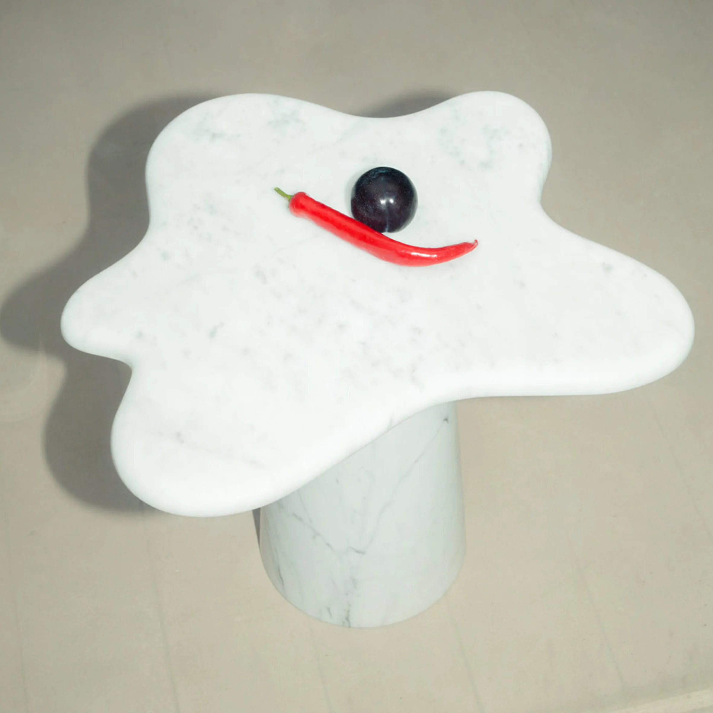 Ondamarmo Side Table - Image 11