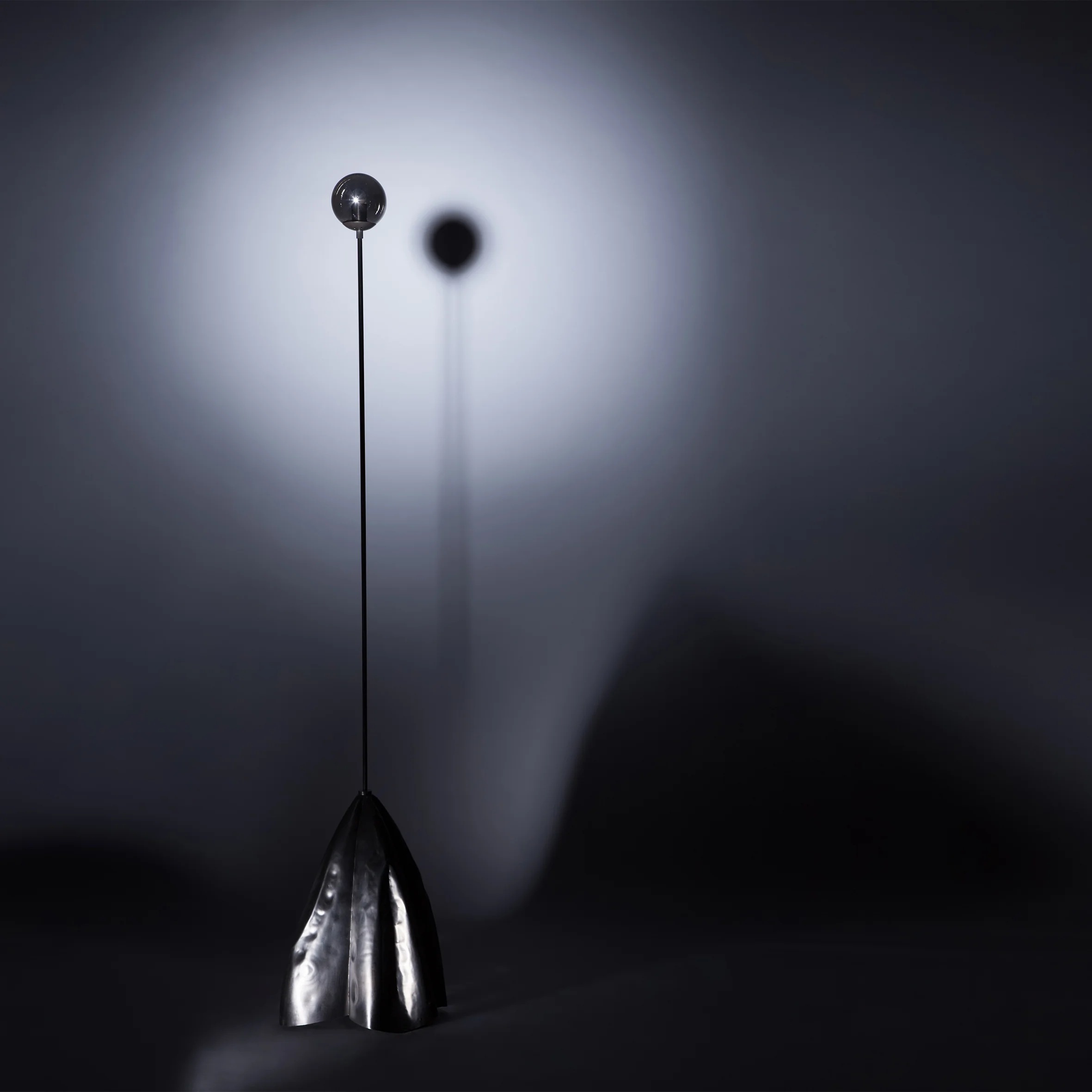 Overlay II Floor Lamp - Image 4
