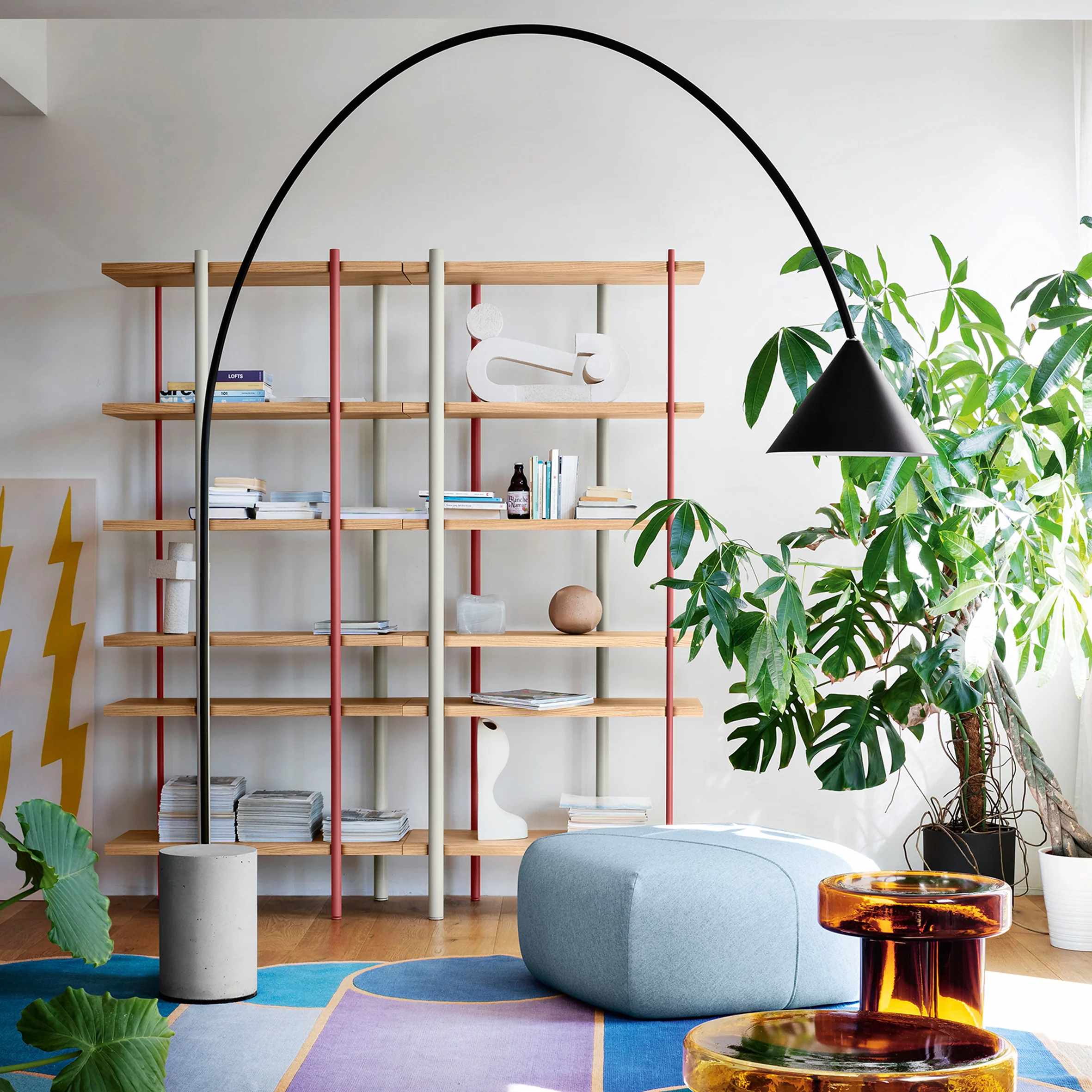 Ozz Floor Lamp - Image 3
